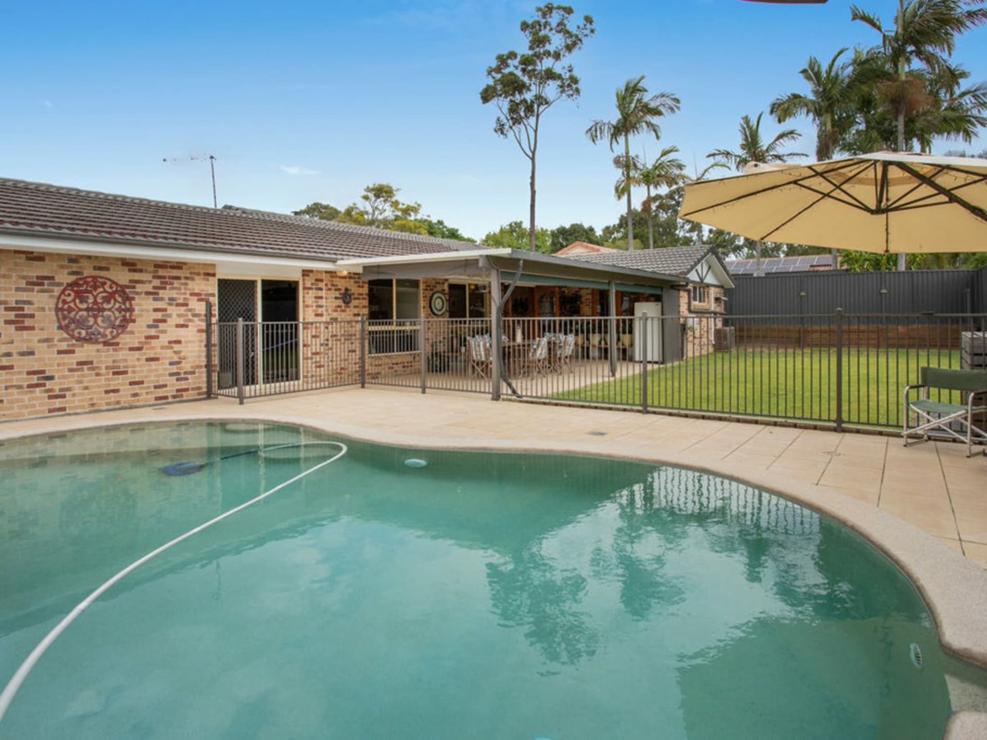 27 Greenway Circuit, Springfield, Springfield - Thumbnail 2