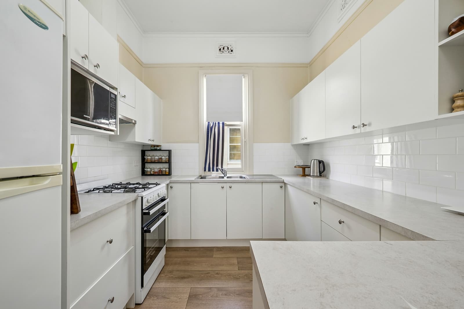 261 George Street,Bathurst, Bathurst - Thumbnail 8