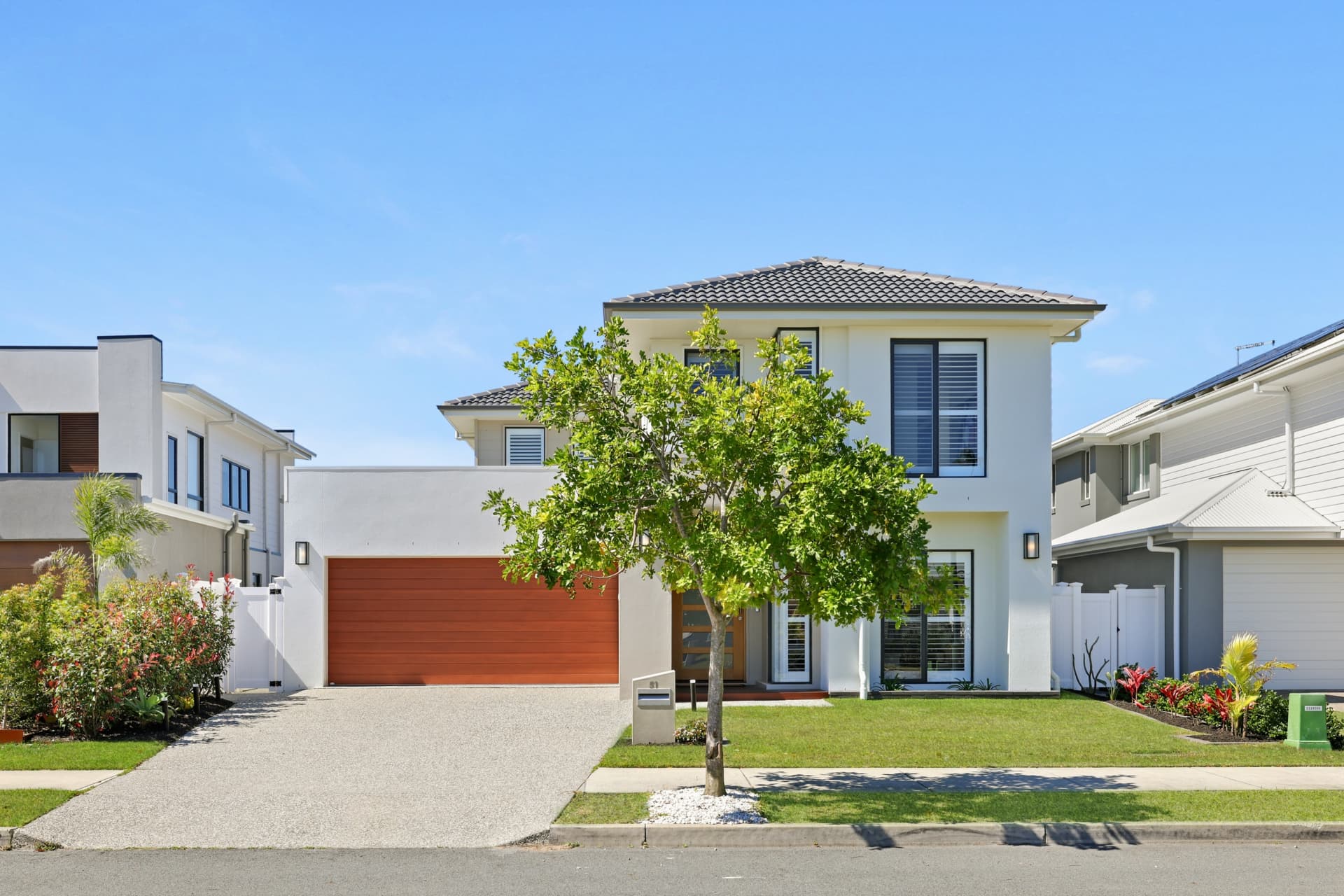 51 Hamilton Drive, Jacobs Well, Jacobs Well - Thumbnail 2