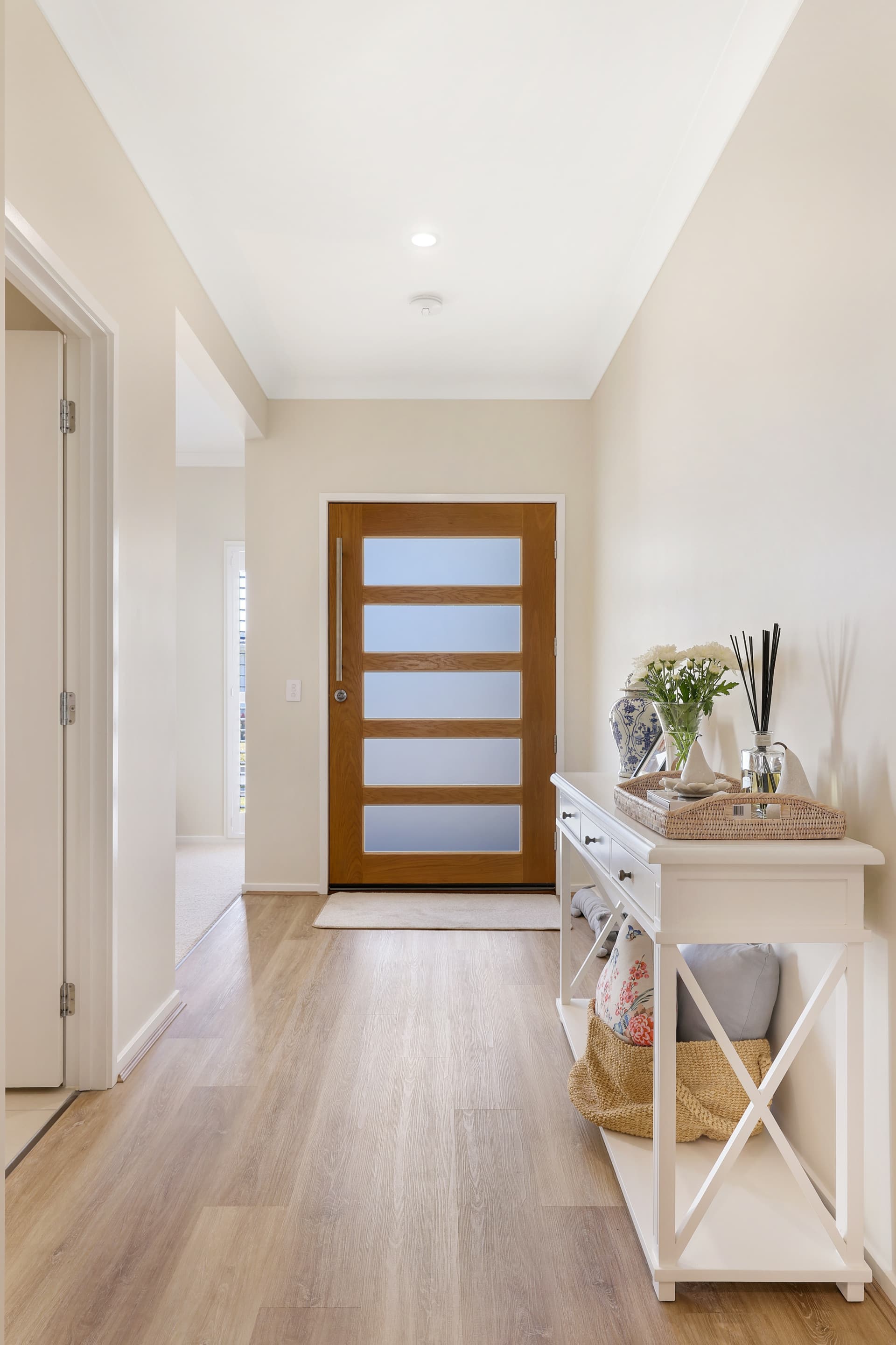 51 Hamilton Drive, Jacobs Well, Jacobs Well - Thumbnail 6
