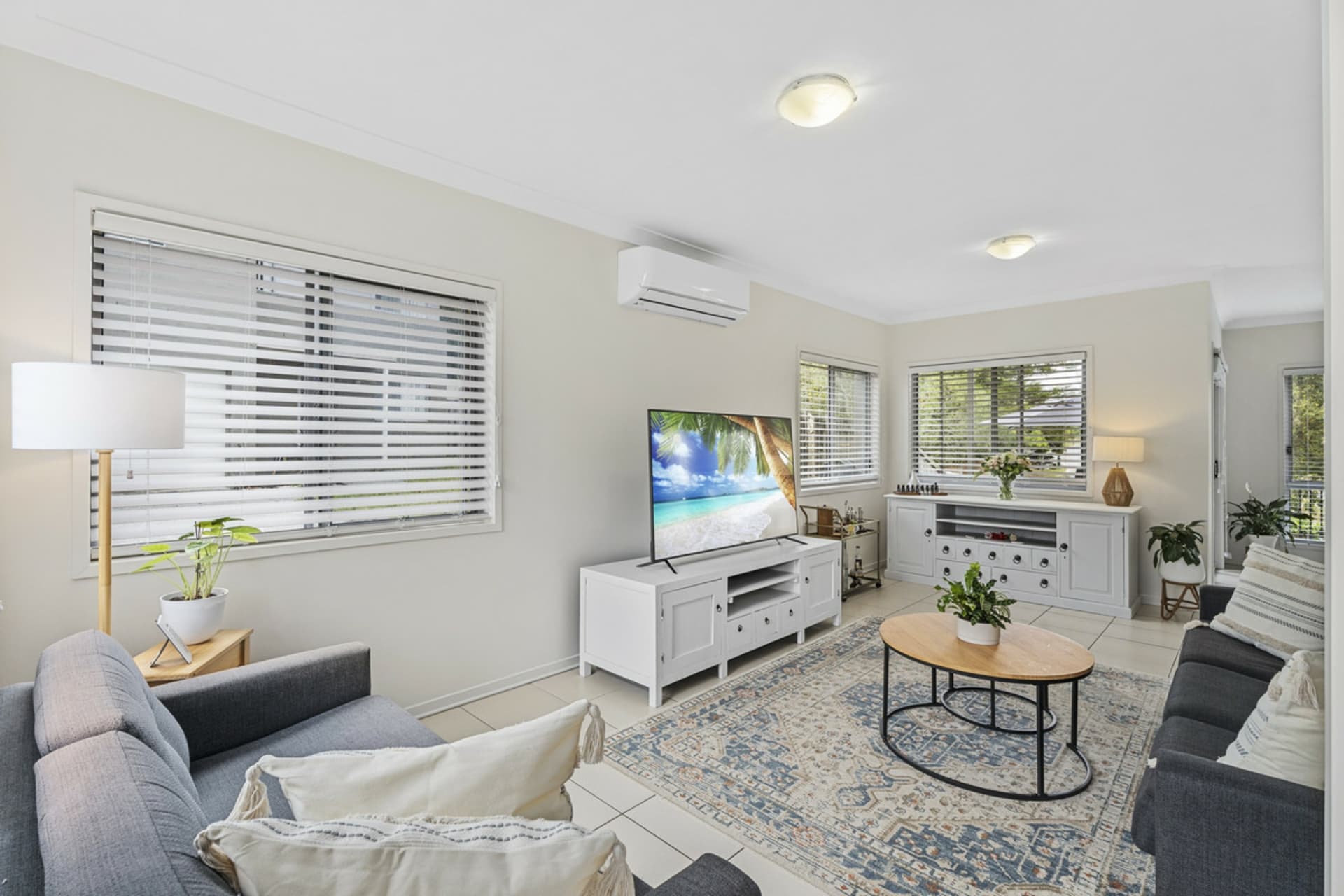 9/2 Toohey Street, Pacific Pines, Pacific Pines - Thumbnail 3