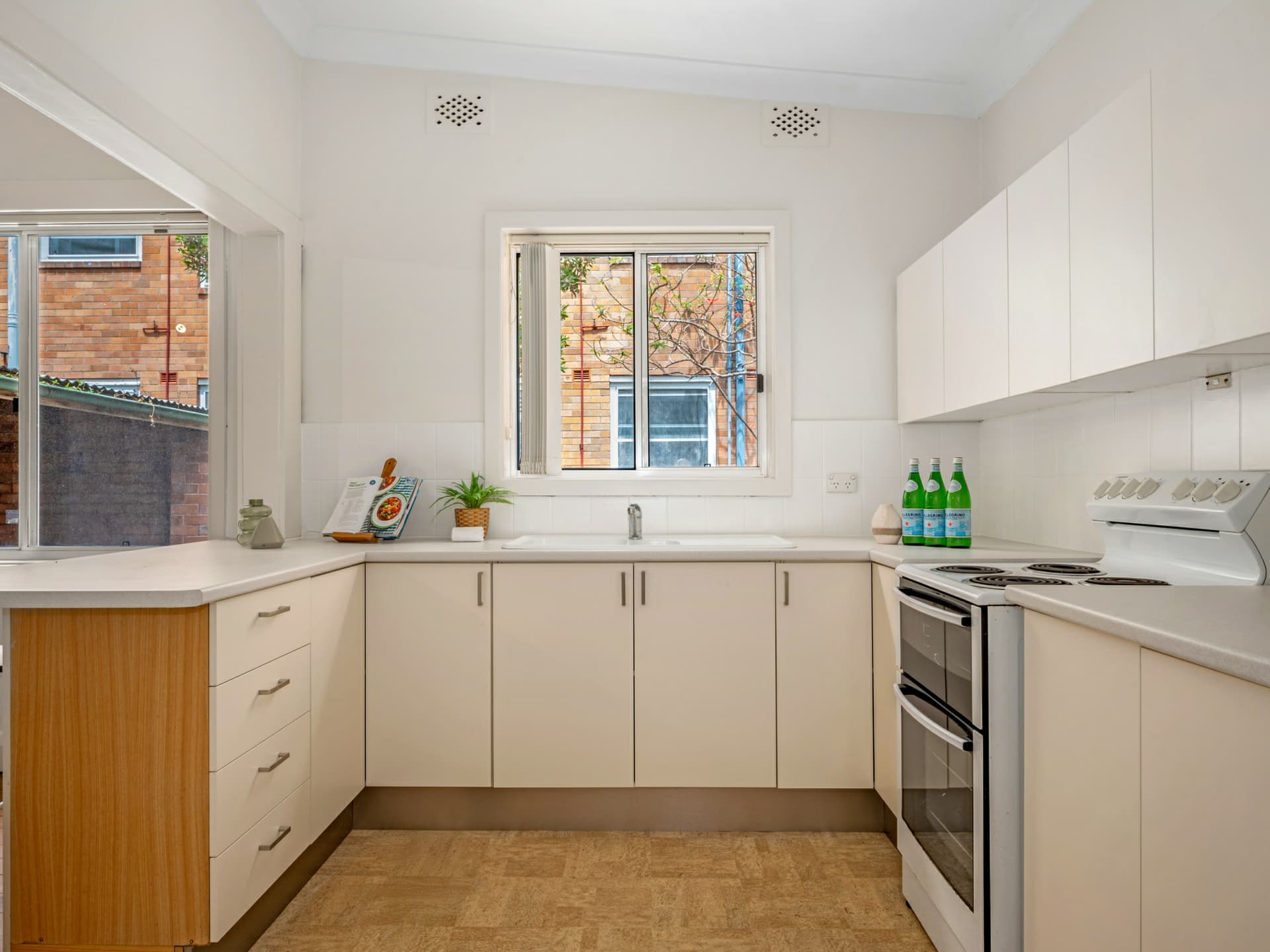 7A Brunswick Parade, Ashfield, Ashfield - Thumbnail 5