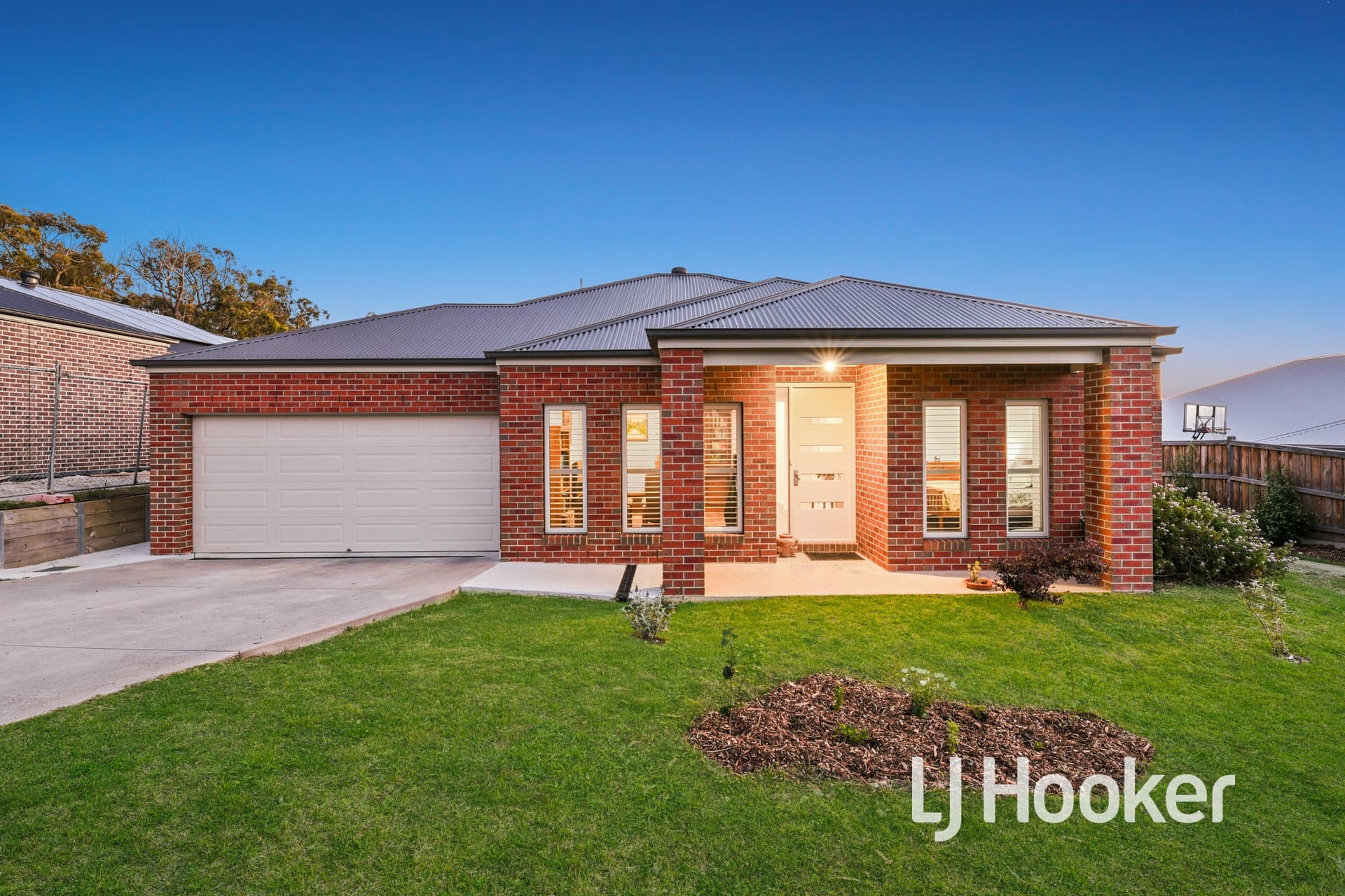 19 Breakaway Court, Bunyip, Bunyip - Image 1