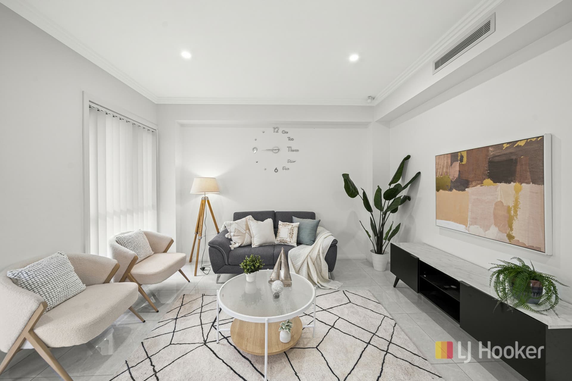 32 Kensington Park Road, Schofields, Schofields - Thumbnail 3
