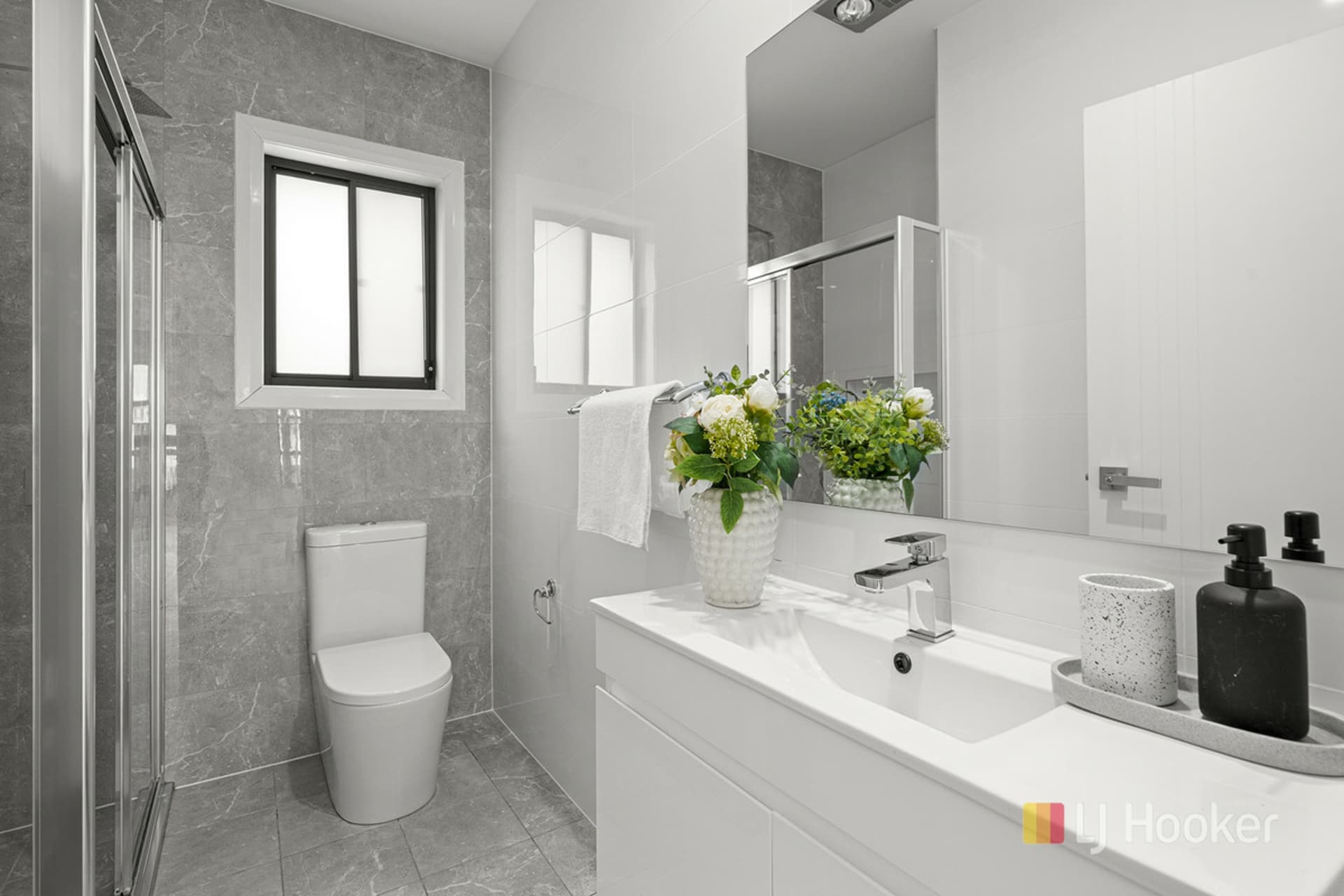 32 Kensington Park Road, Schofields, Schofields - Thumbnail 6