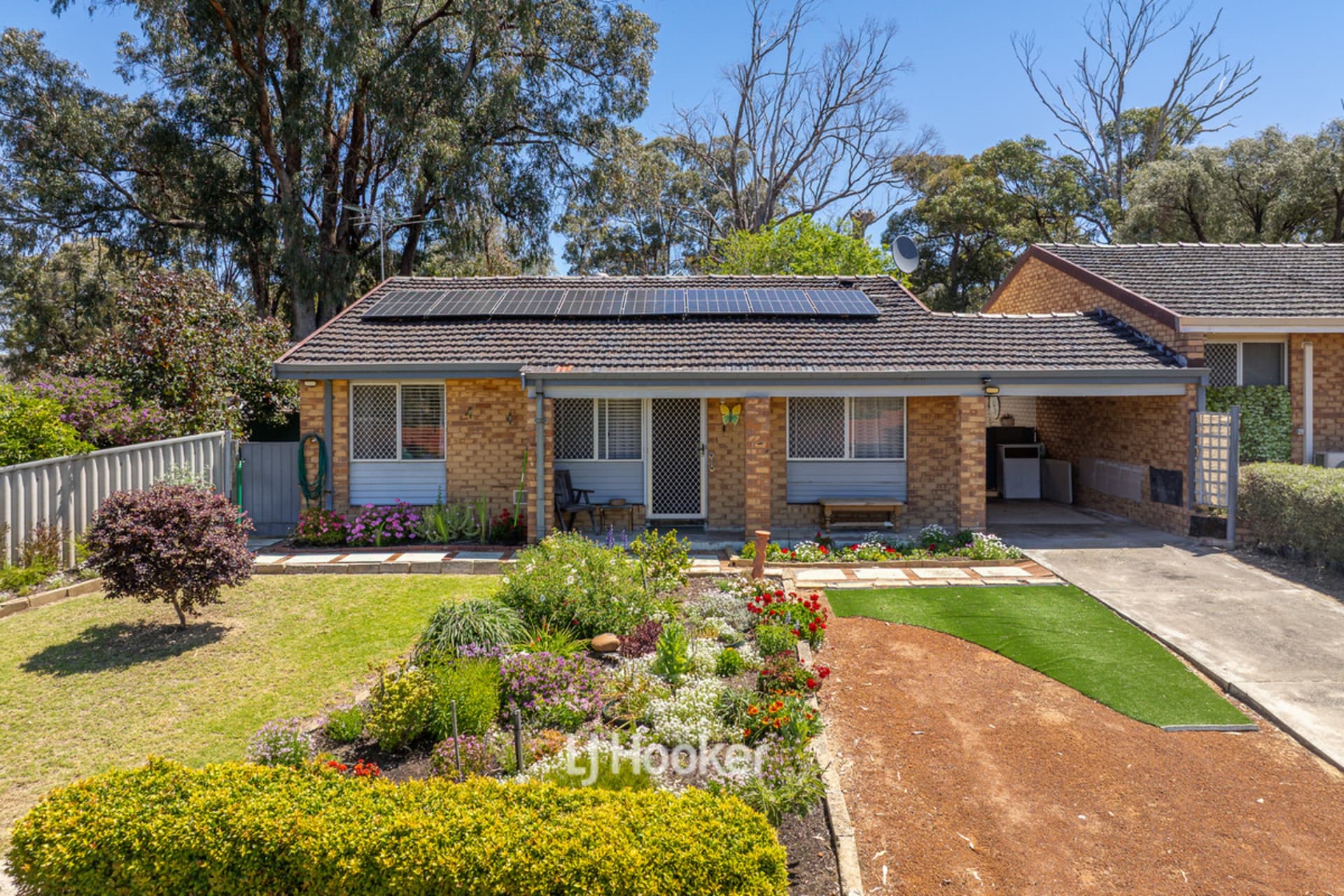 1E Jacaranda Crescent, Withers, Withers - Thumbnail 2