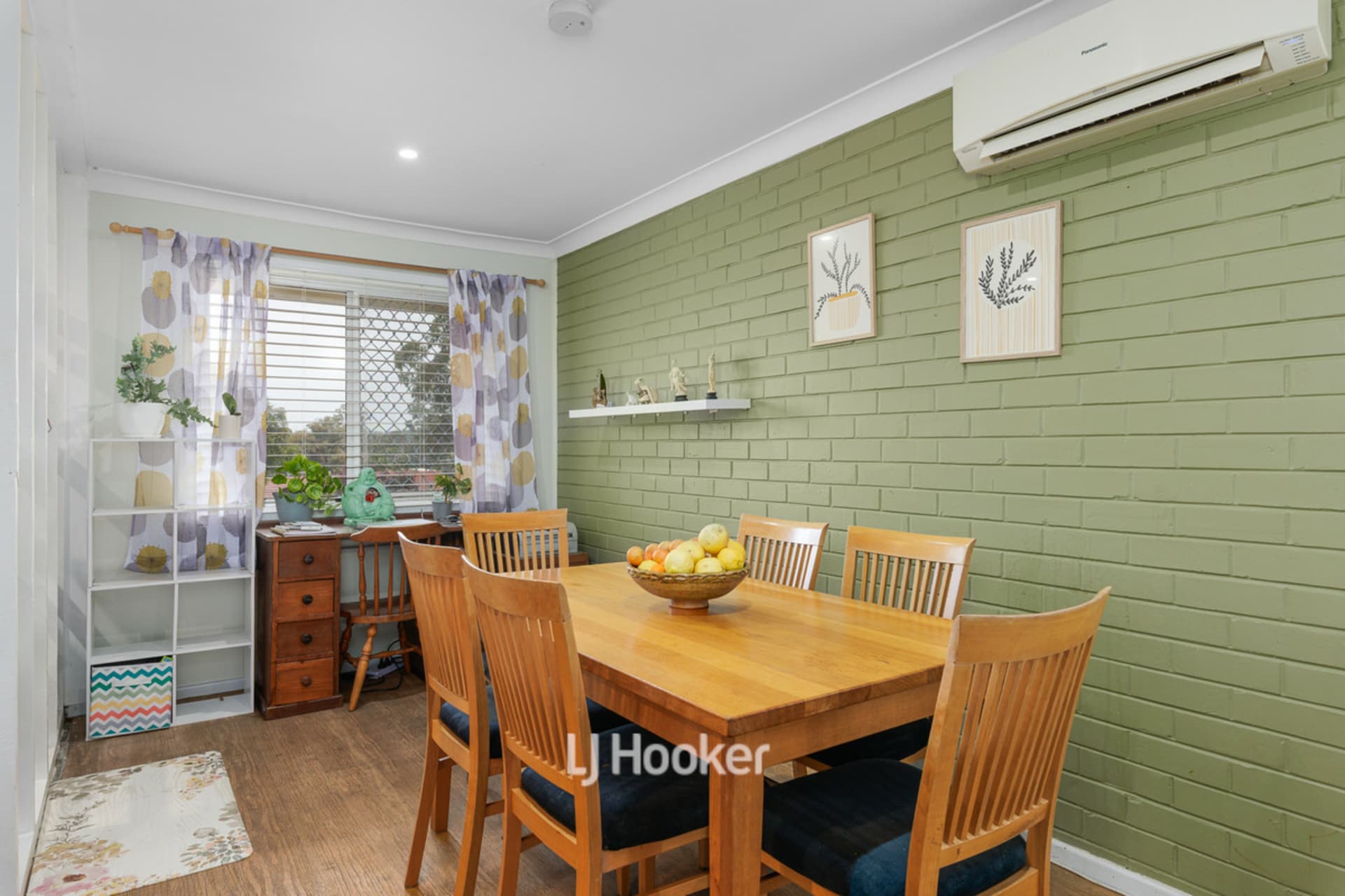1E Jacaranda Crescent, Withers, Withers - Thumbnail 5
