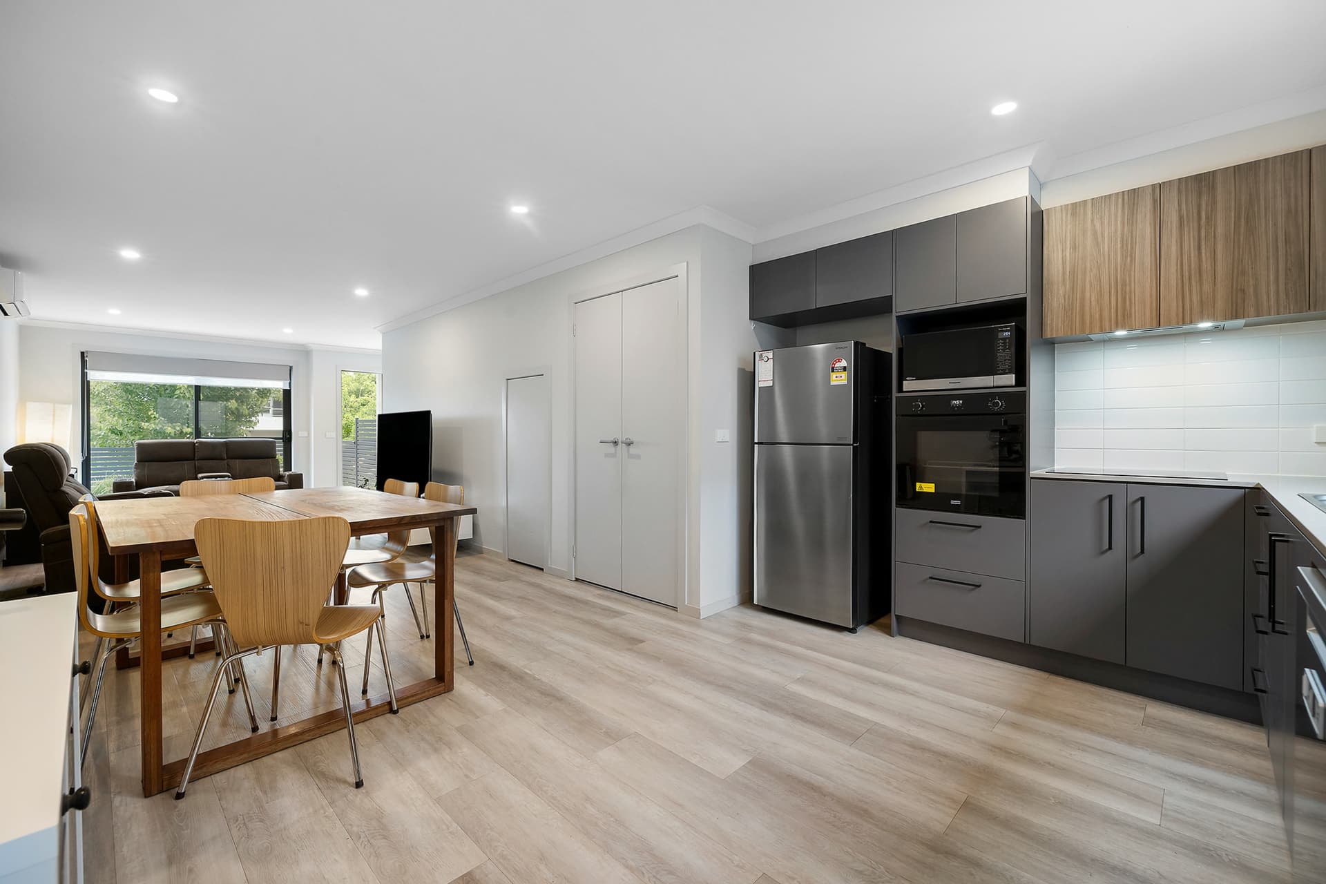 15 Hedditch Court, Strathnairn, Strathnairn - Thumbnail 6