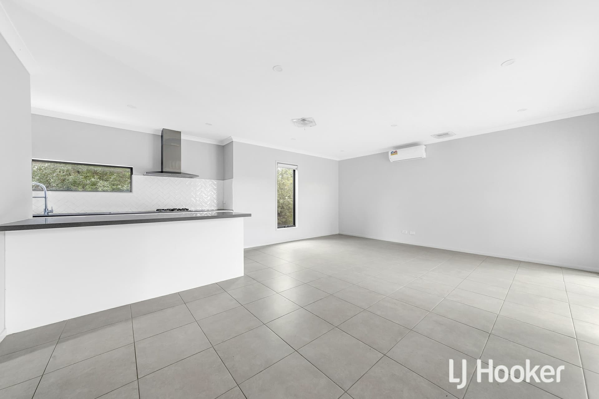 6 Garrard Crescent, Clyde, Clyde - Thumbnail 6