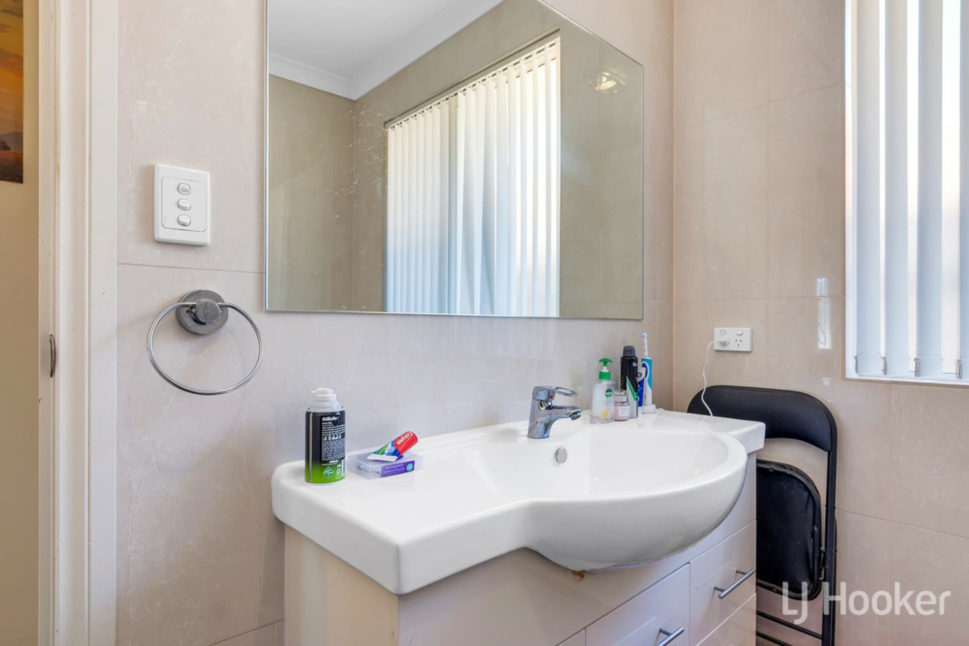 25 Halsey Road, Elizabeth East, Elizabeth East - Thumbnail 6