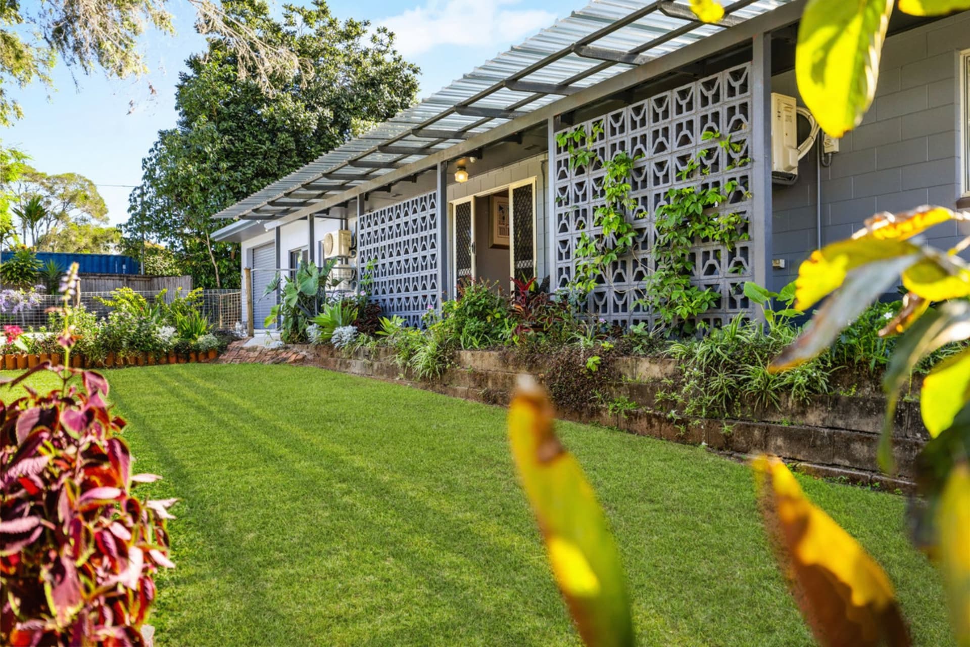 6 Poinsettia Close, Yungaburra, Yungaburra - Image 1