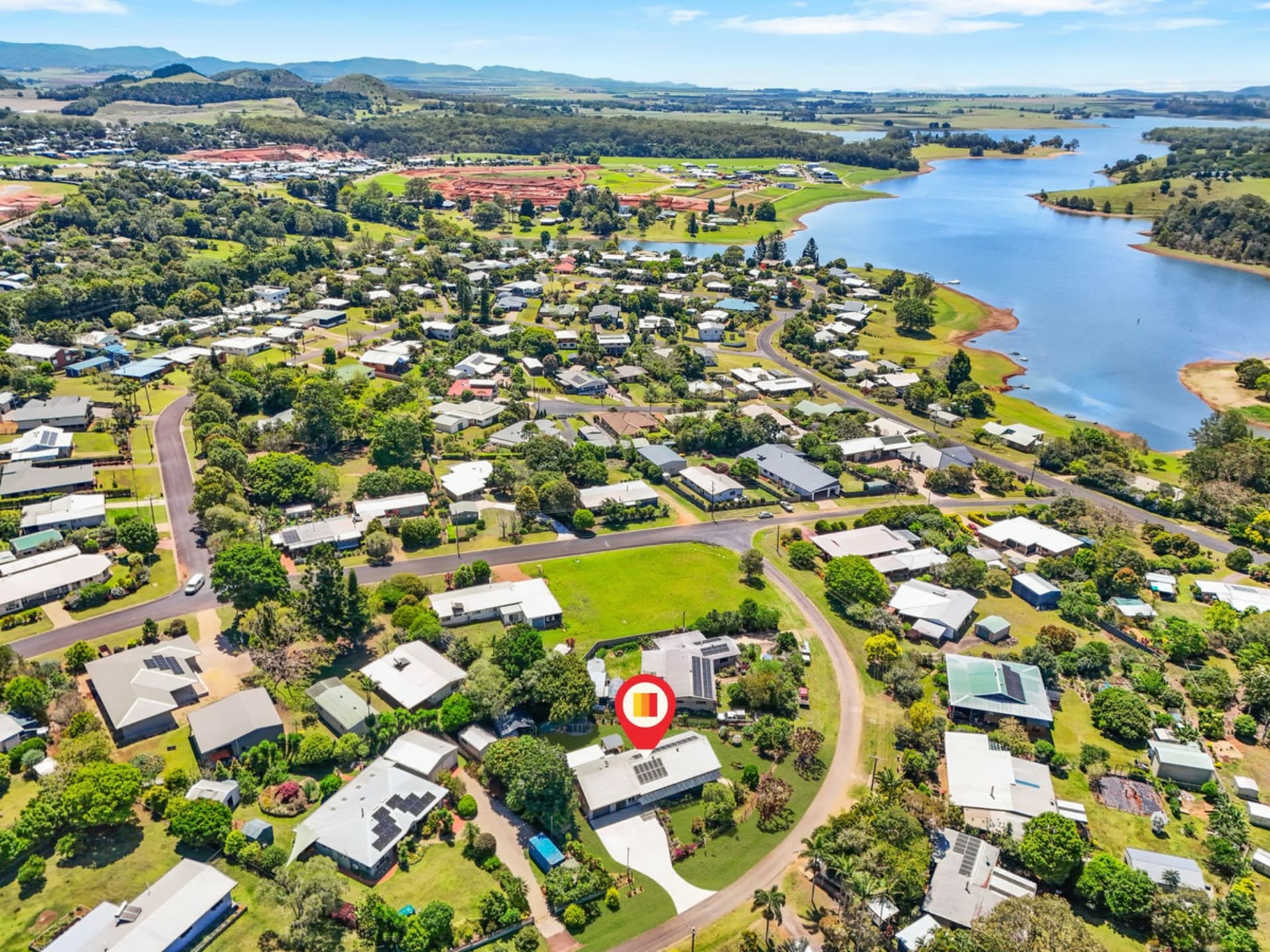 6 Poinsettia Close, Yungaburra, Yungaburra - Thumbnail 3