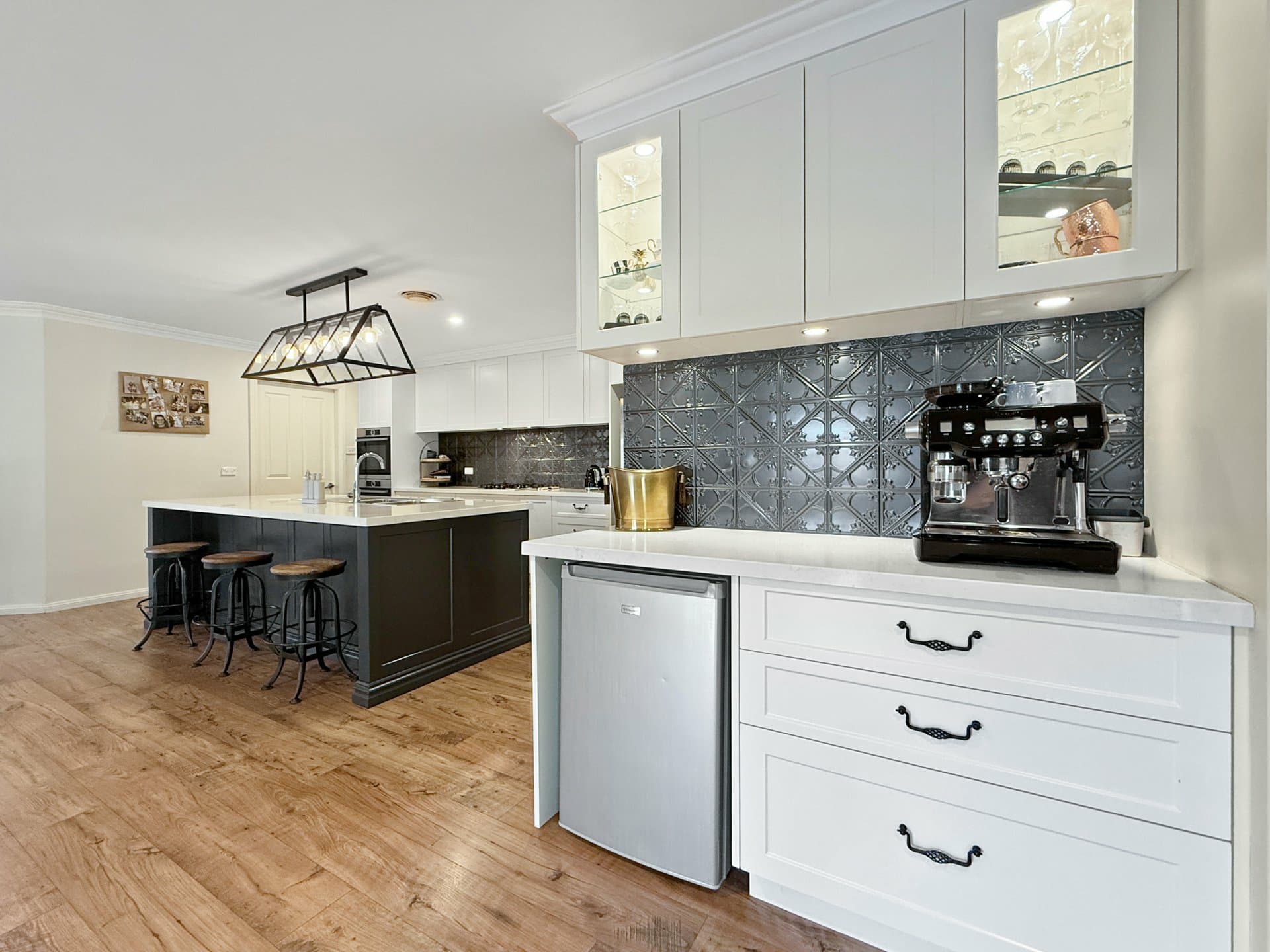 9 Jordan Place, Young, Young - Thumbnail 7