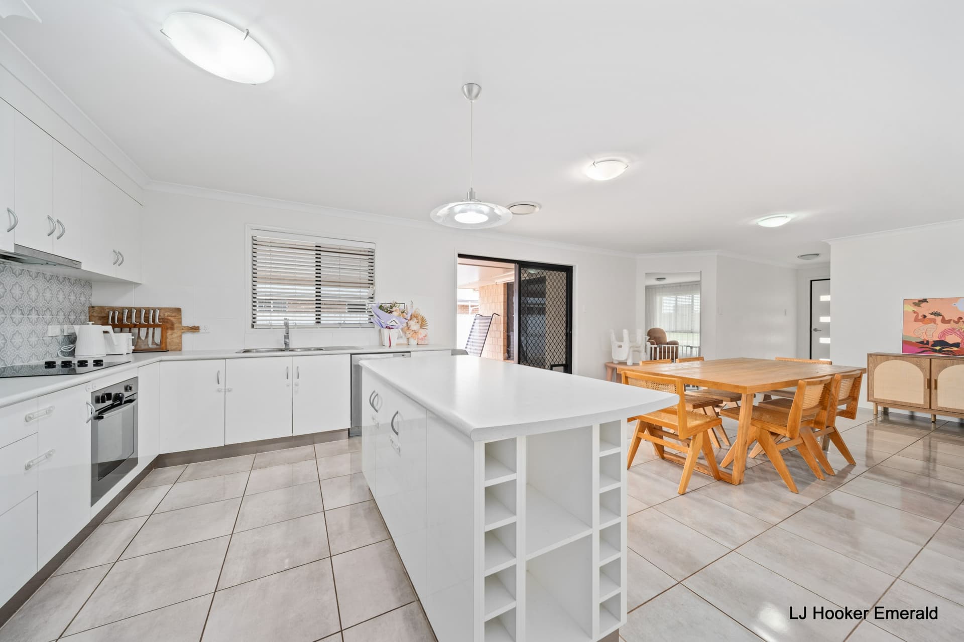 9 Elwick Court, Emerald, Emerald - Thumbnail 8