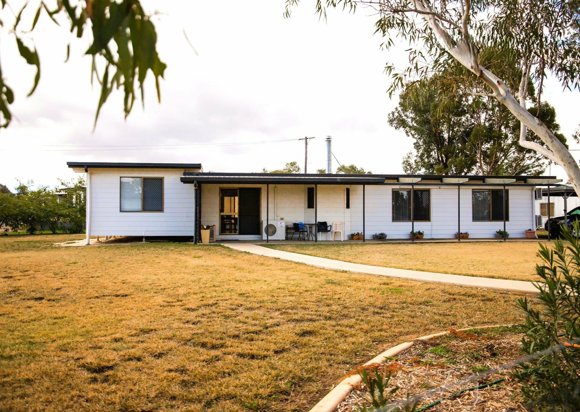 12 -16 Edwardes Street, Roma, Roma - Thumbnail 2