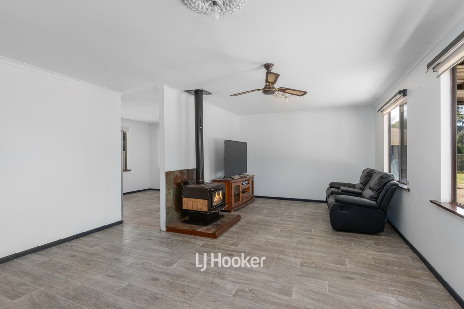 2 Coral Drive, Leschenault, Leschenault - Thumbnail 3