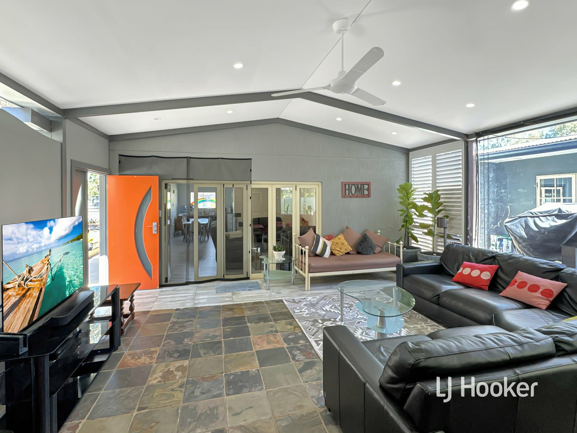 22 Raggatt Street, East Side, East Side - Thumbnail 4