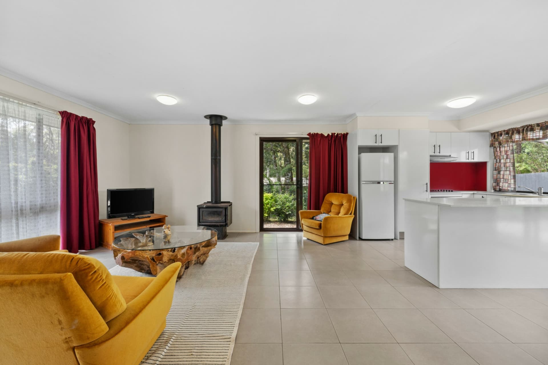 2707 Springbrook Road, Springbrook, Springbrook - Thumbnail 2
