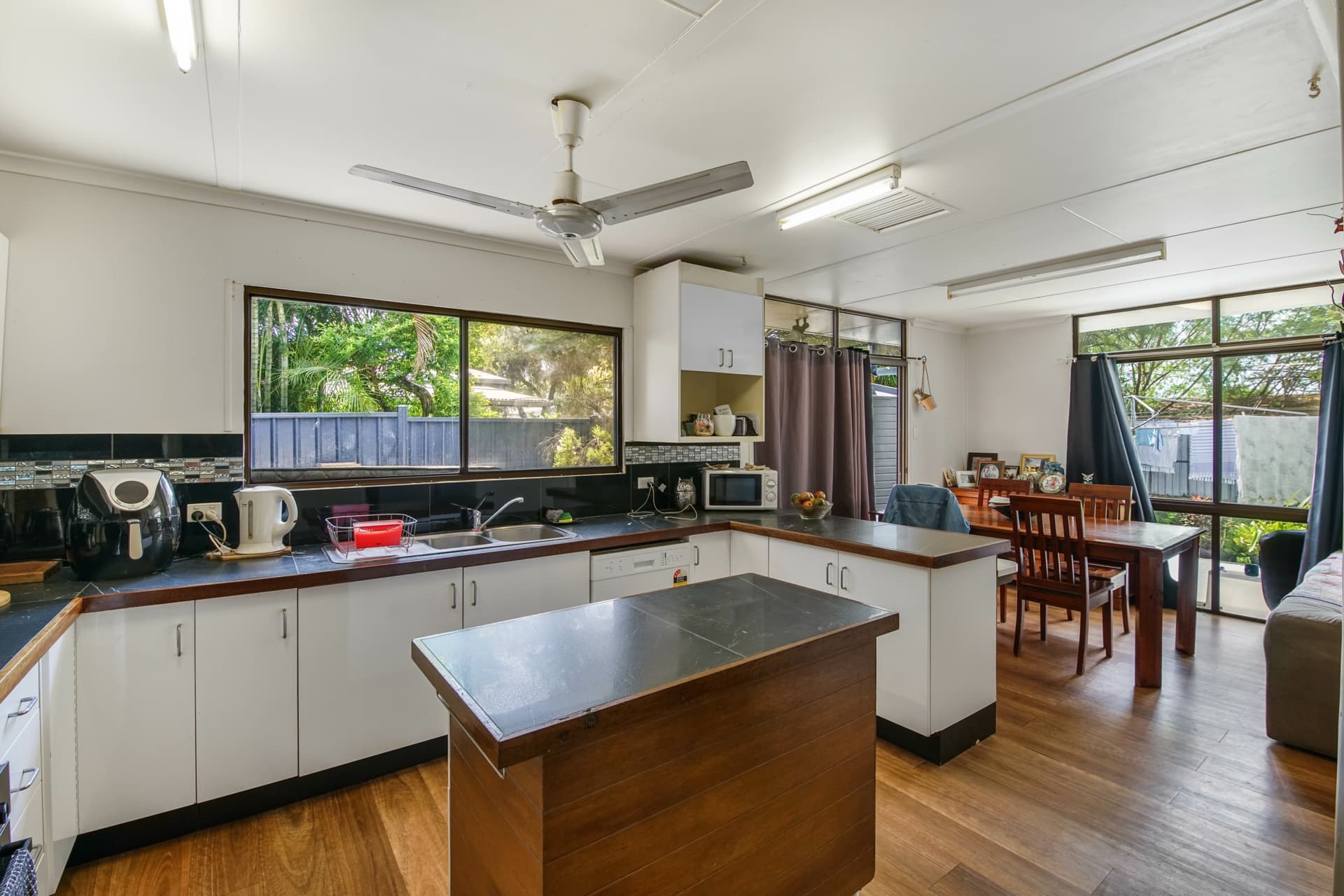 85 Winterer Crescent, Dysart, Dysart - Thumbnail 2