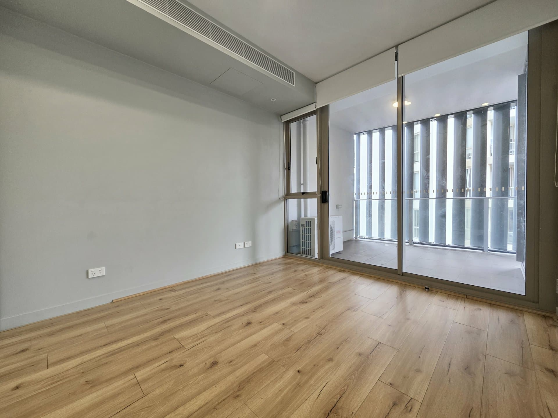 503/253-255 Oxford Street, Bondi Junction, Bondi Junction - Thumbnail 3