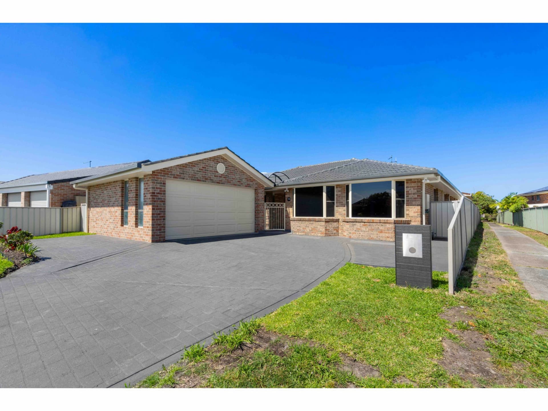 13 Victoria Place, Forster, Forster - Image 1