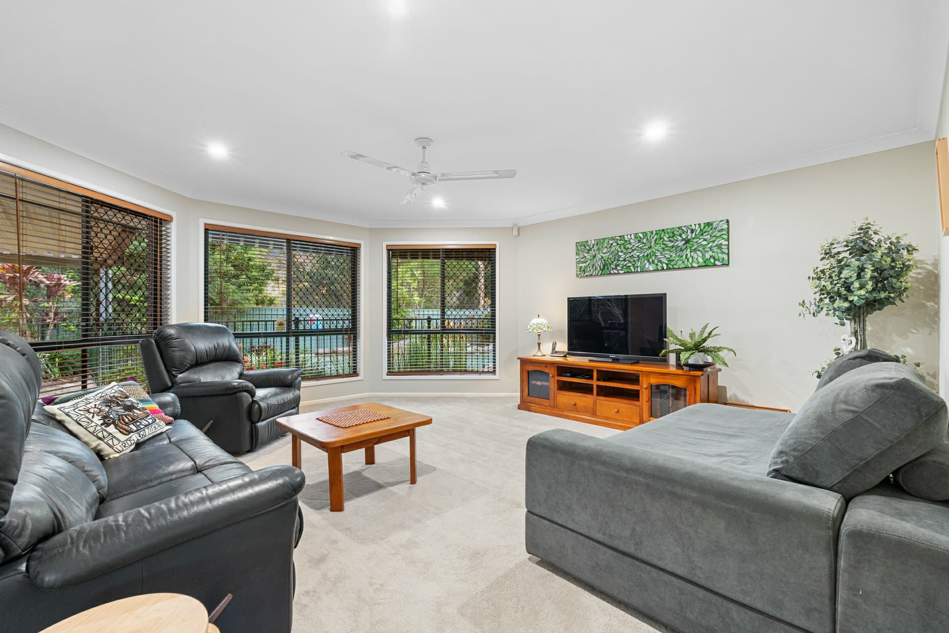 6 Gaddes Place, Sunnybank, Coopers Plains - Thumbnail 2