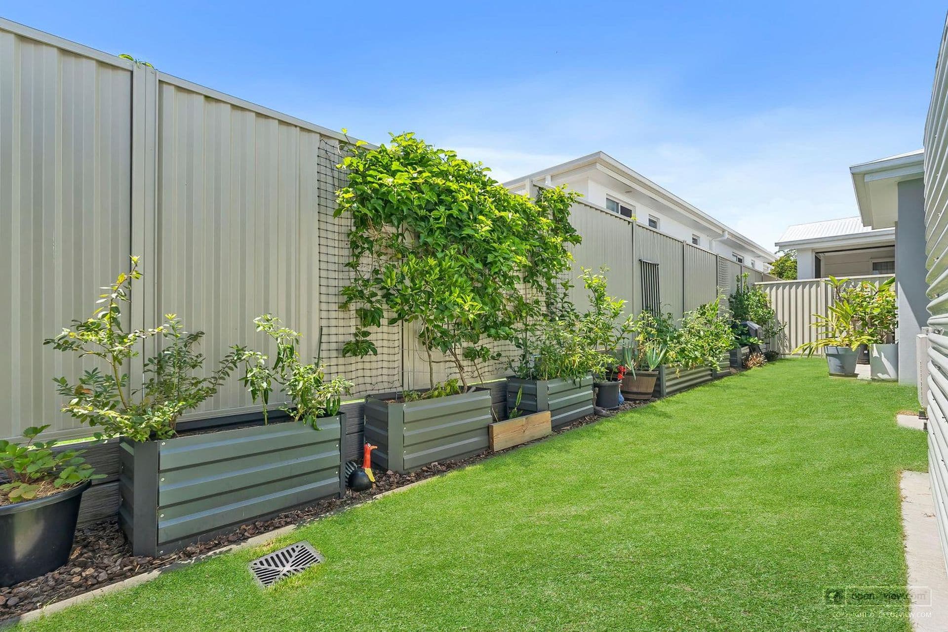 220/6 Charlston Pl, Kuluin, QLD, 4558, Kuluin - Thumbnail 2