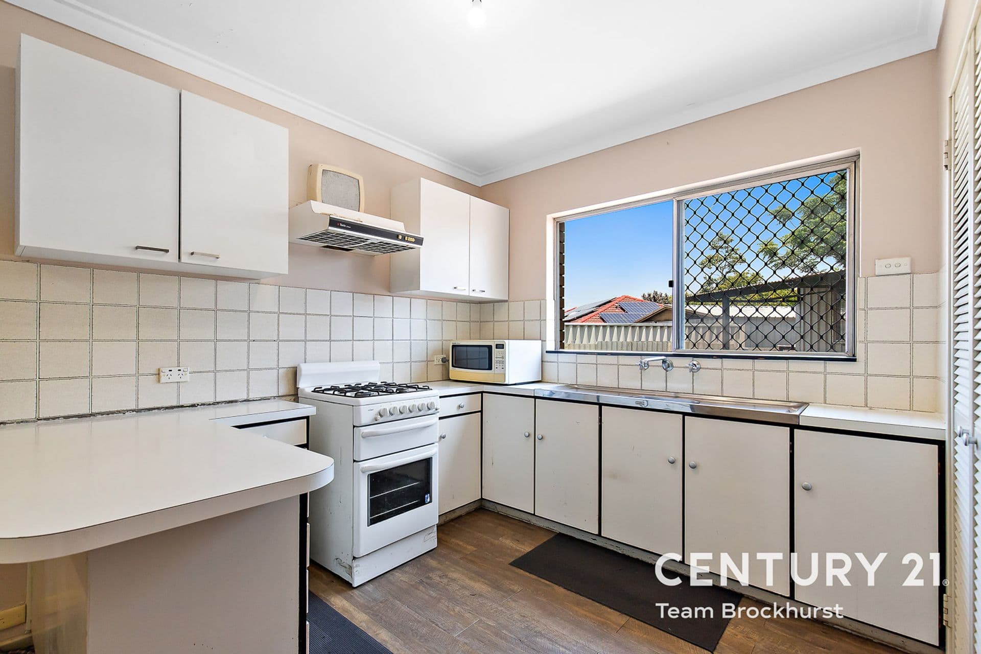7/10 Warton Rd, Huntingdale, WA, 6110, Huntingdale - Thumbnail 3