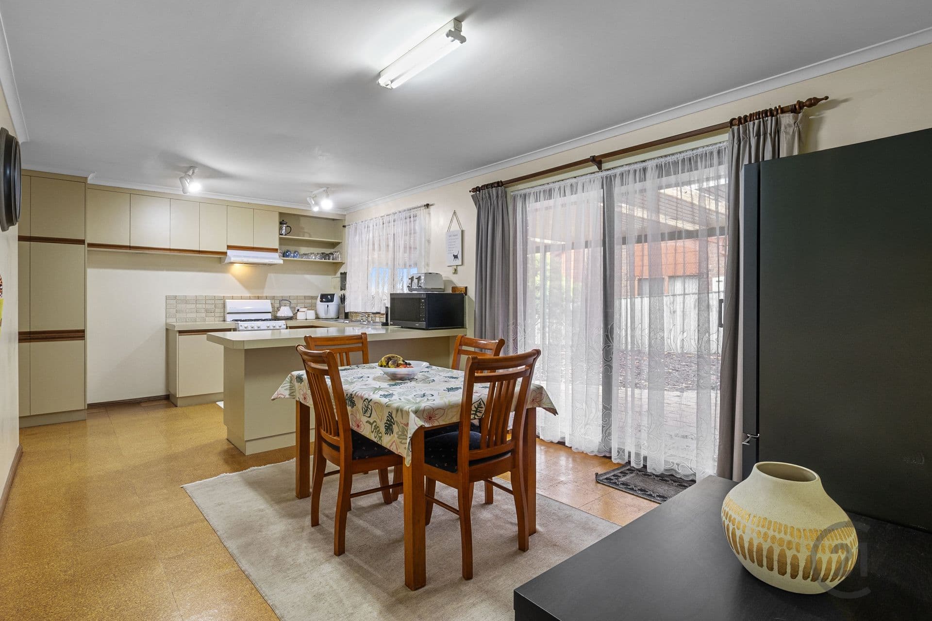 6 Snaefell Avenue, Happy Valley, SA, 5159, Happy Valley - Thumbnail 4