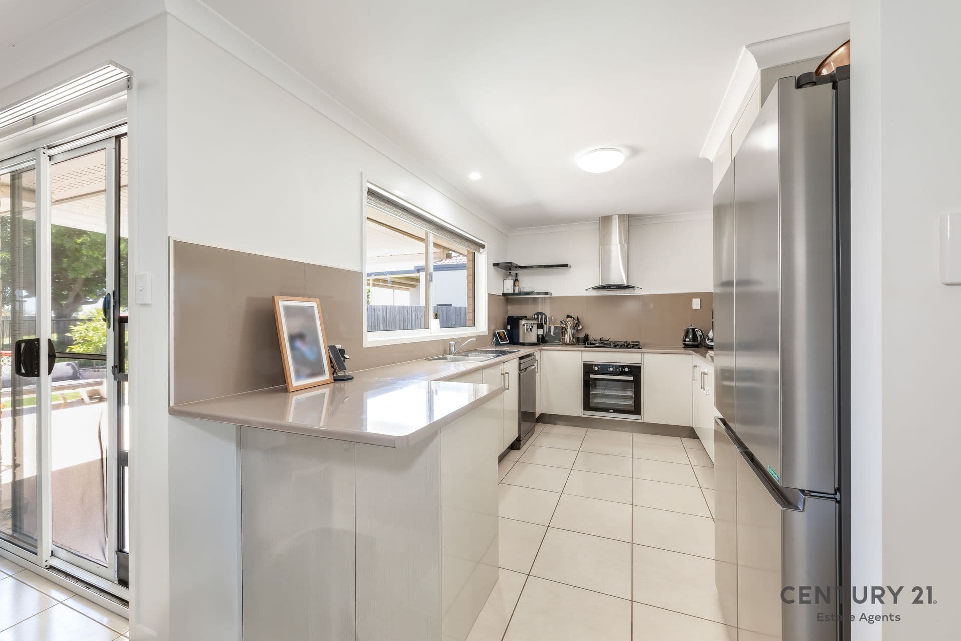 2/14 Heidke St, Bundaberg, QLD, 4670, Coral Cove - Thumbnail 3