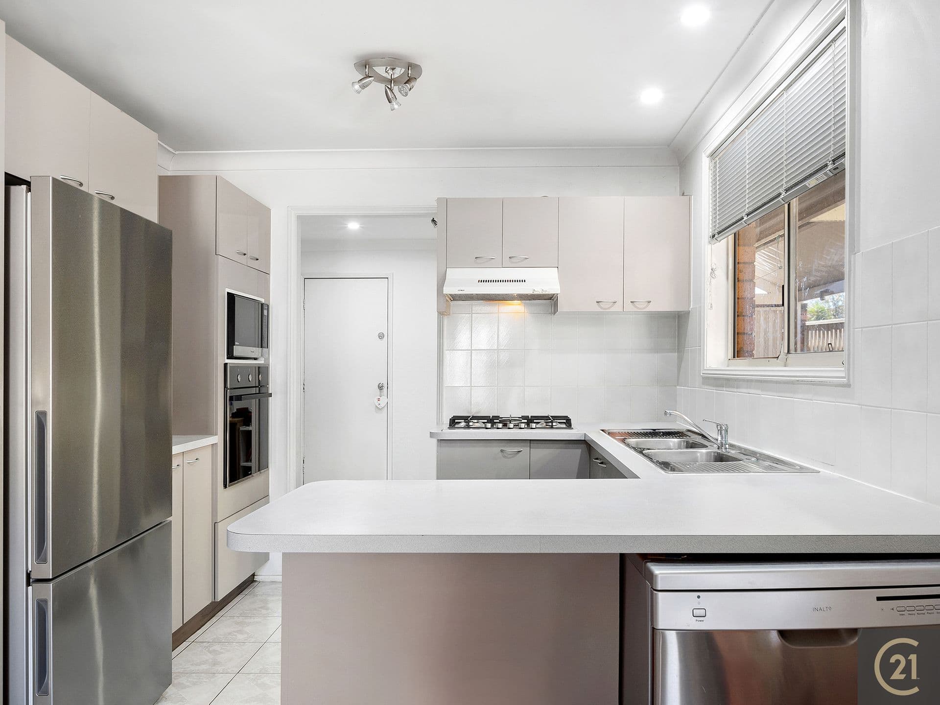 3/8-10 Revesby Place, Revesby, NSW, 2212, Green Valley - Thumbnail 4