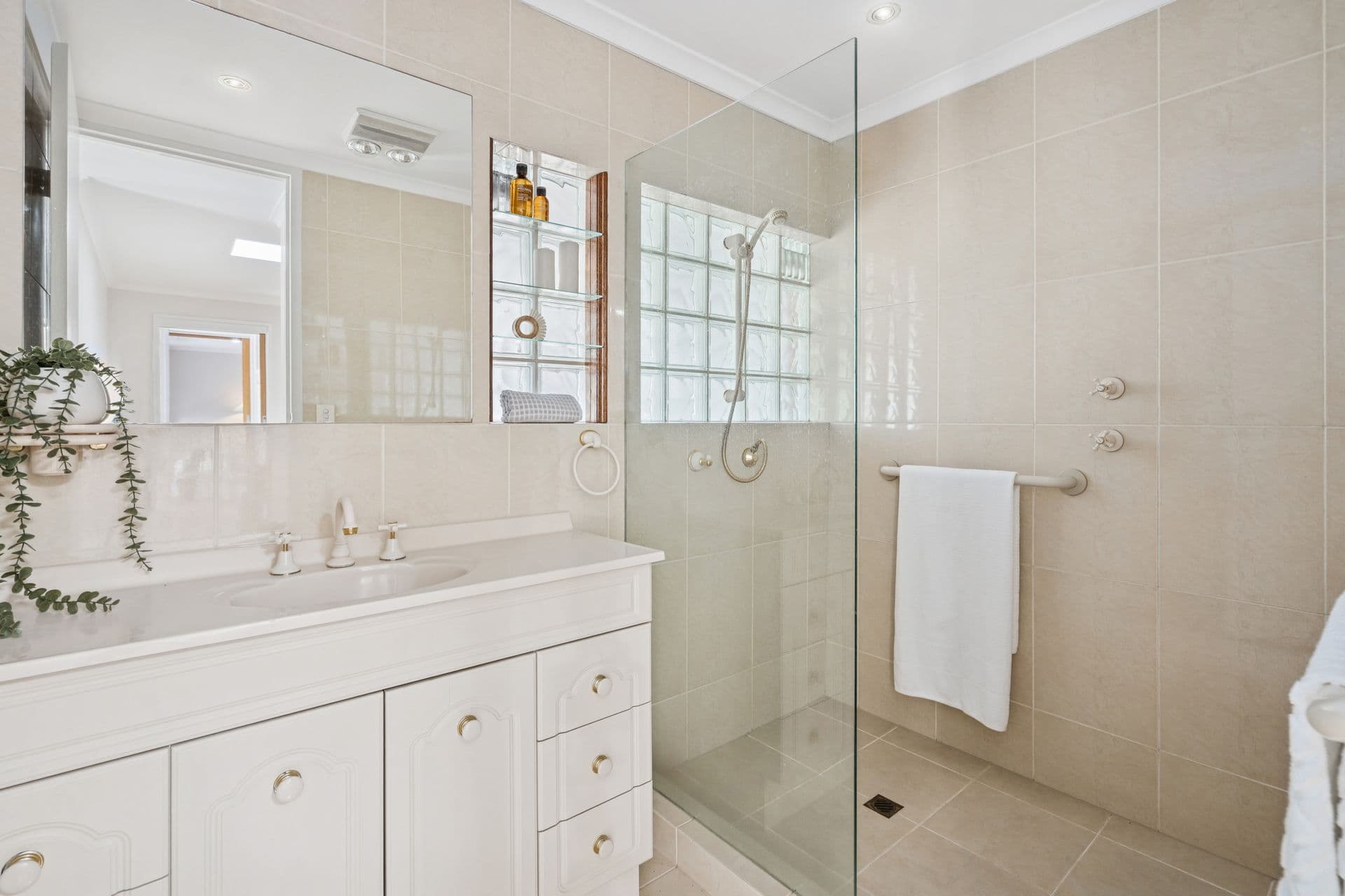 2 Vincent Court, Hackham, SA, 5163, Hackham - Thumbnail 7
