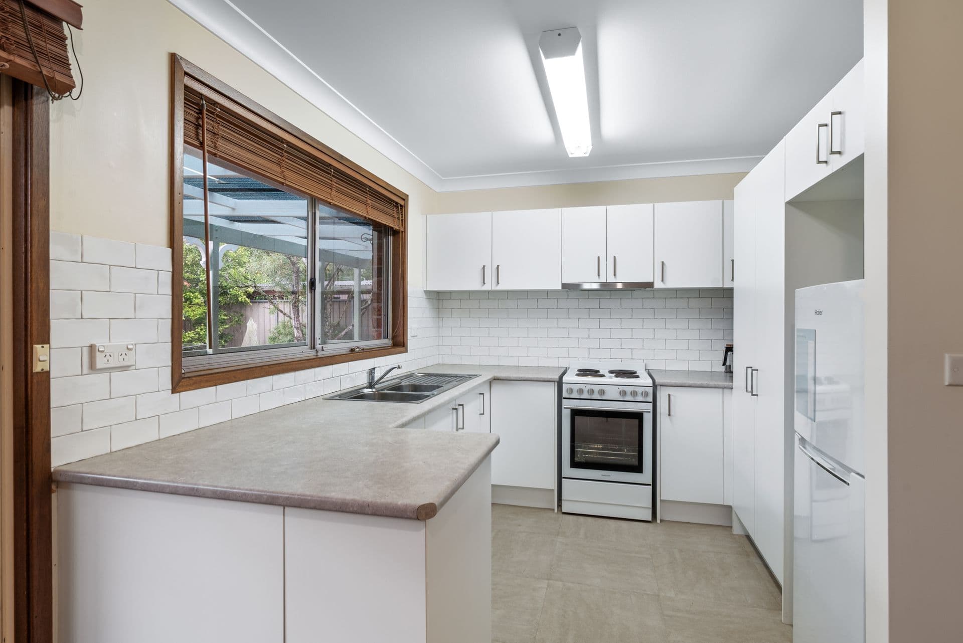 35 Bland Road, Springwood, NSW, 2777, Springwood - Thumbnail 8