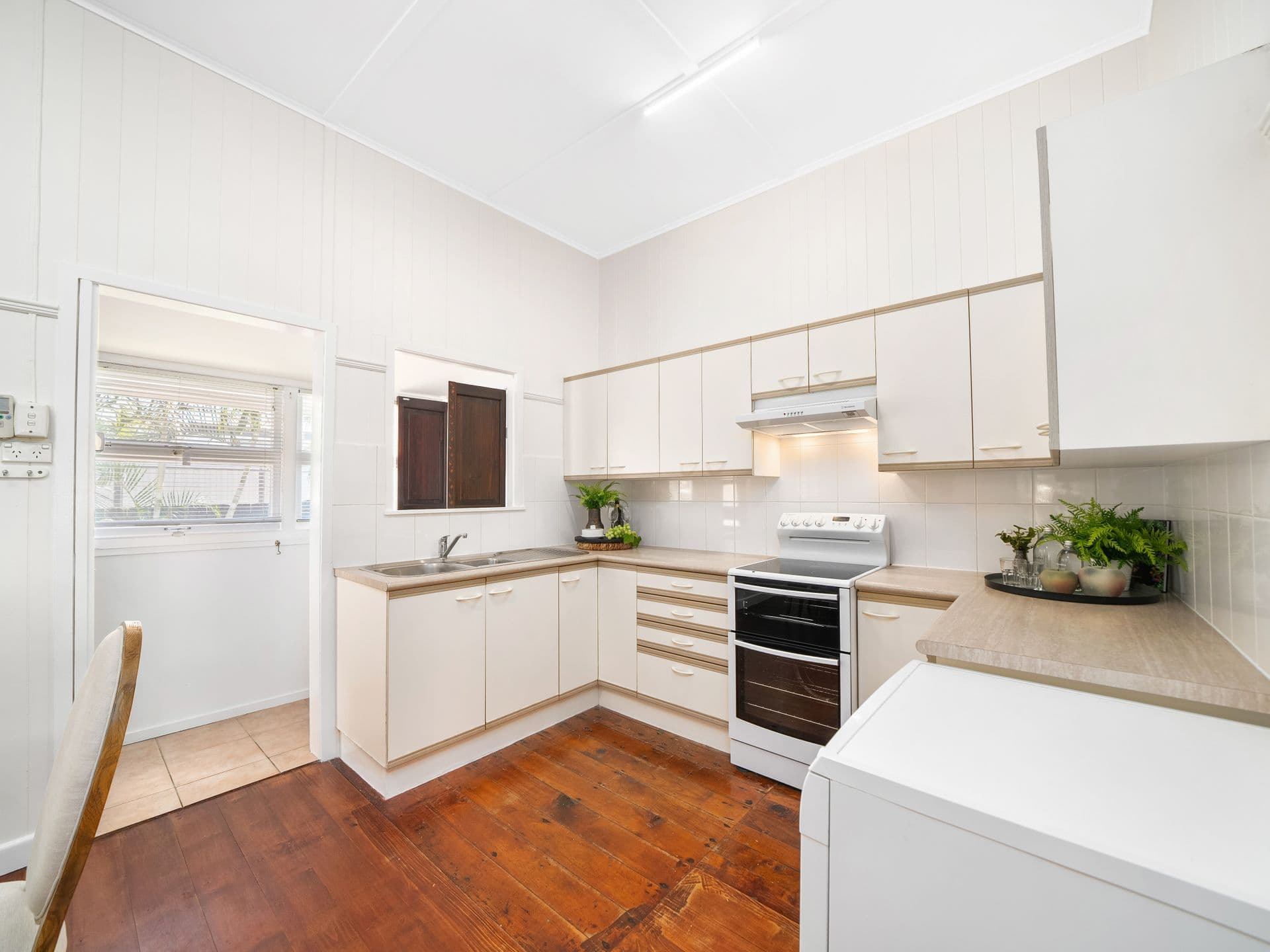 2 Westbrook Street, Woody Point, QLD, 4019, Woody Point - Thumbnail 7