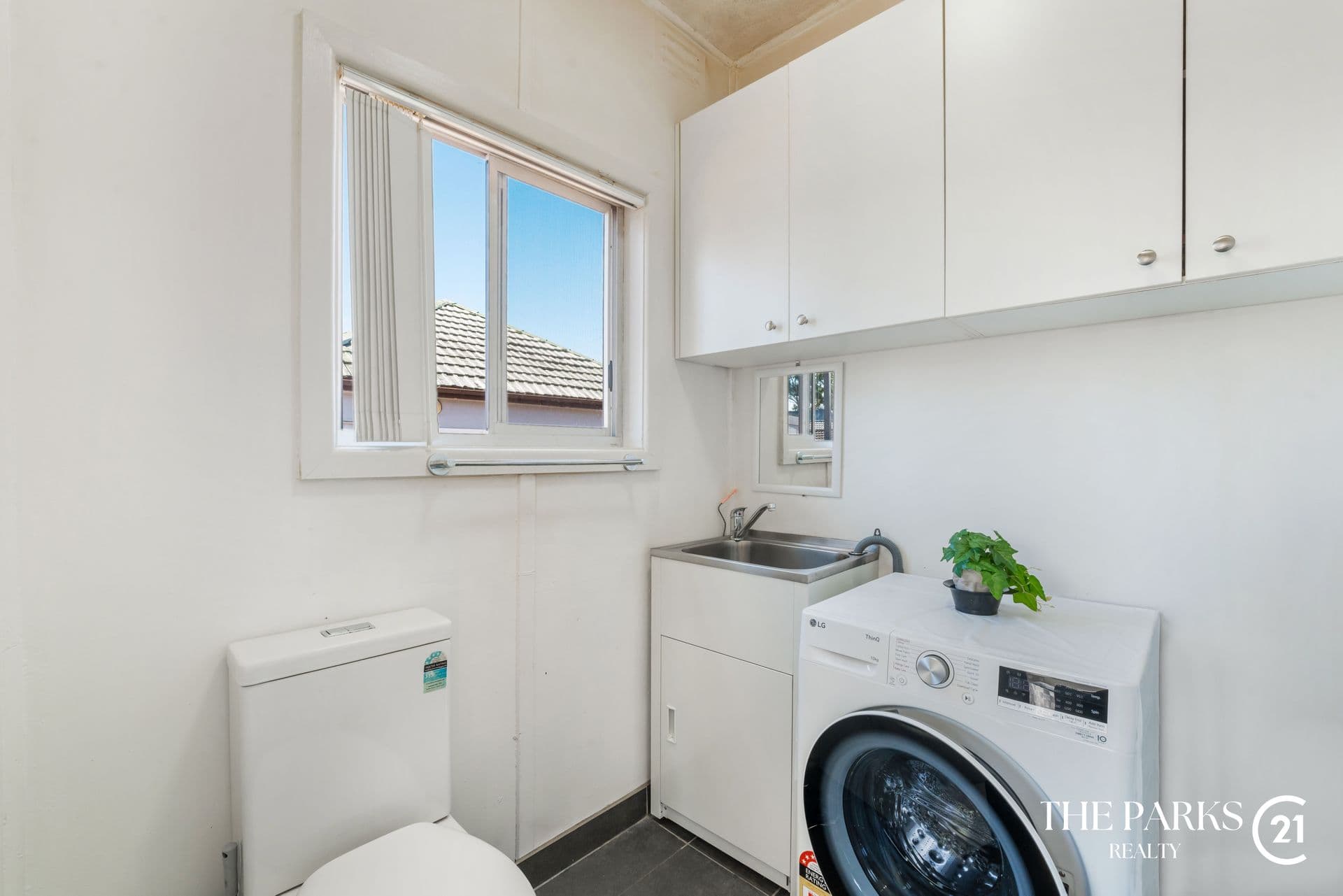 16 Oxford Street, Smithfield, NSW, 2164, Smithfield - Thumbnail 8