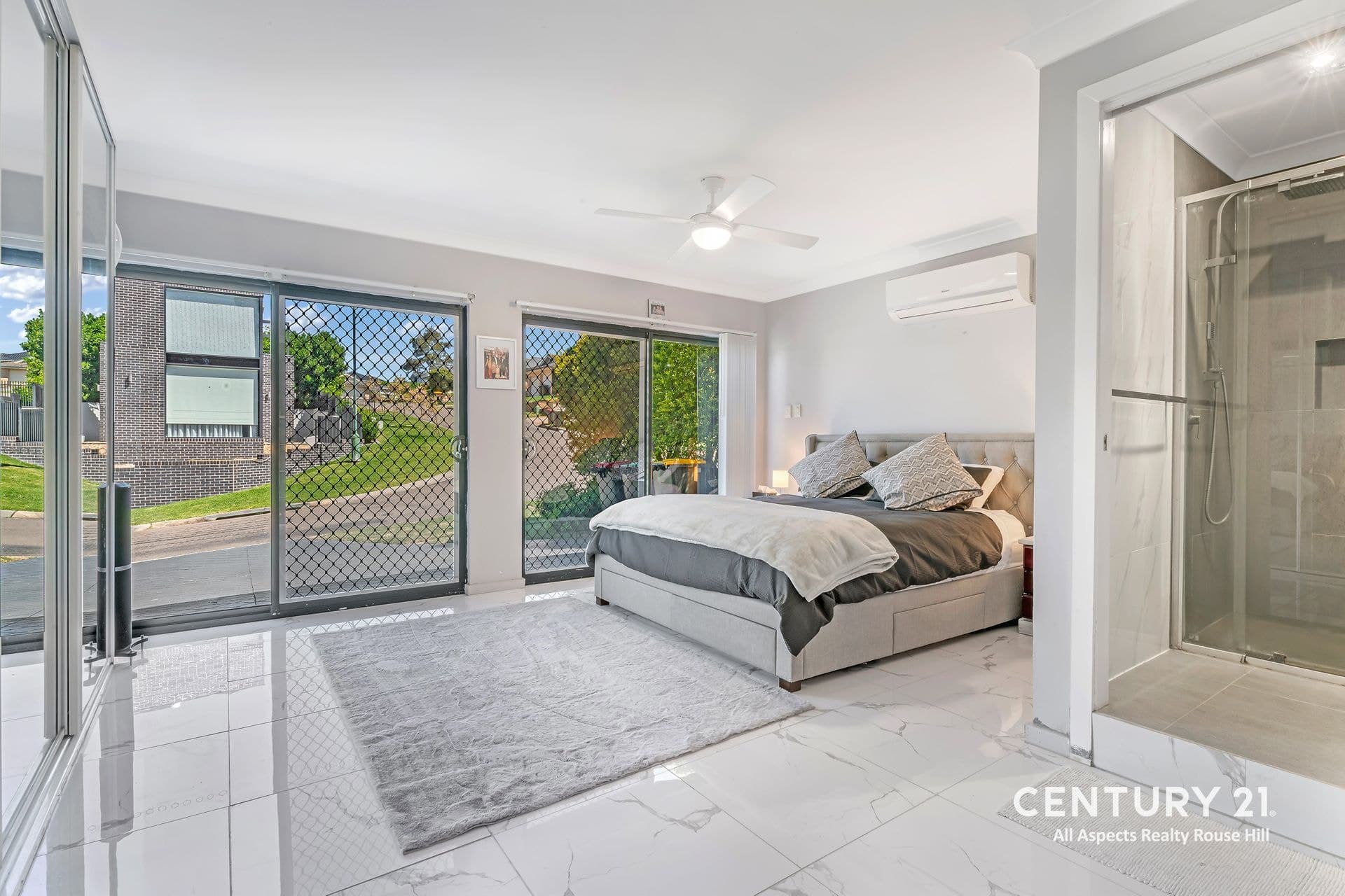 5 Hyatt Close, Rouse Hill, NSW, 2155, Rouse Hill - Thumbnail 7