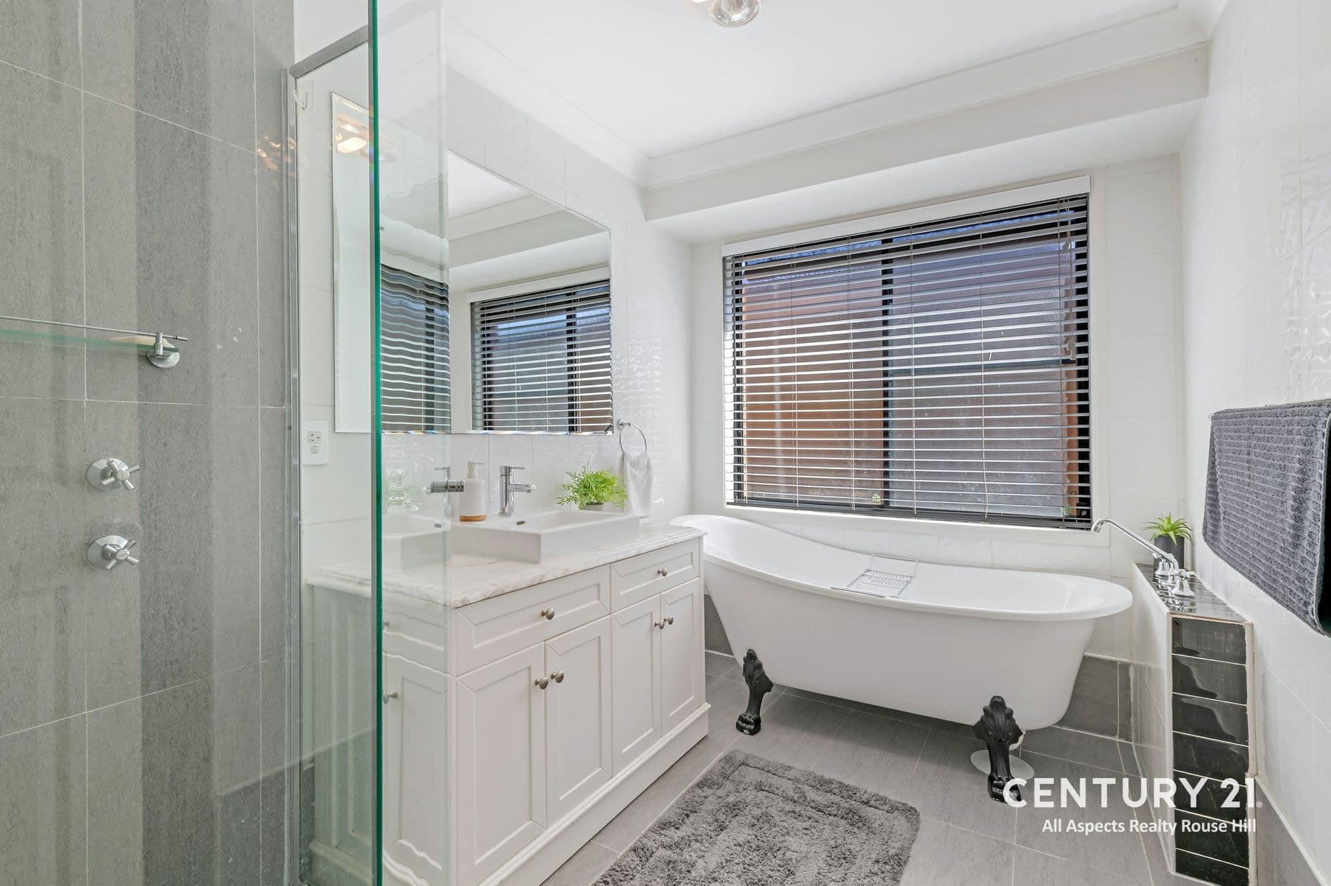 5 Hyatt Close, Rouse Hill, NSW, 2155, Rouse Hill - Thumbnail 8