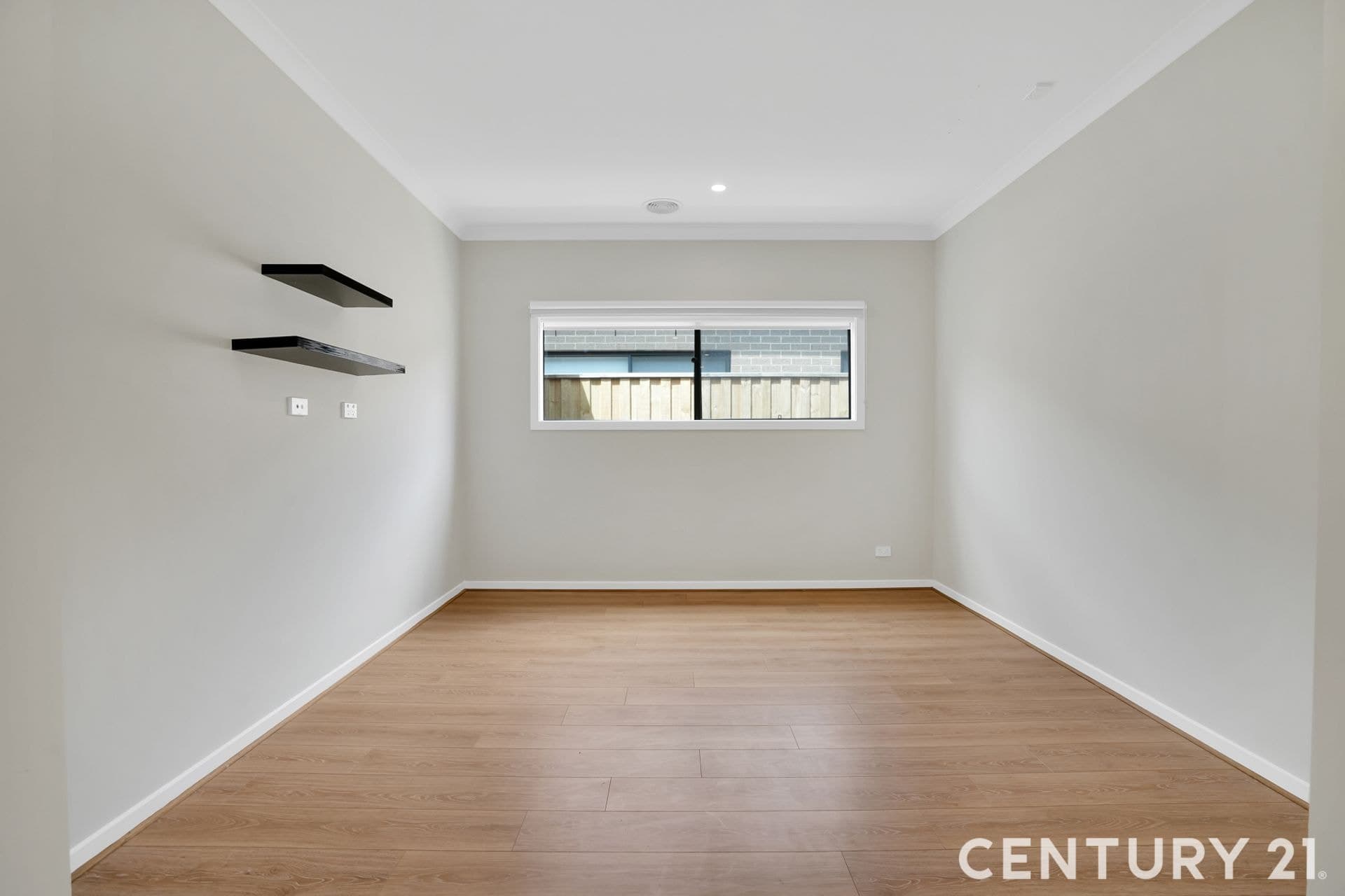 Suite 4 241-244 Caroline Springs Blvd, Caroline Springs, VIC, 3023, Deanside - Thumbnail 5