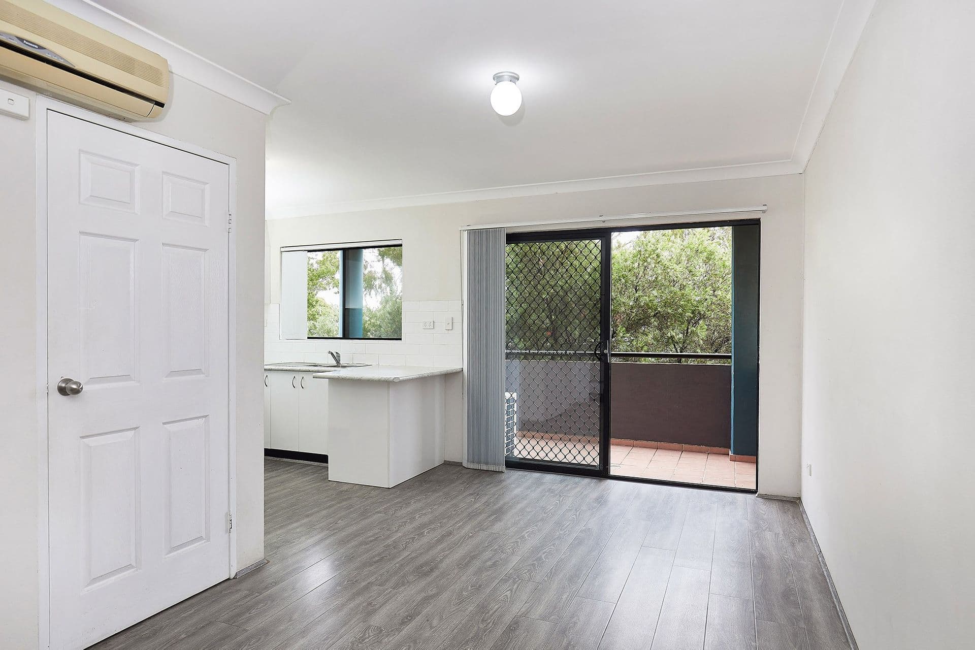 7/114-116 Bigge Street, Liverpool, NSW, 2170, Liverpool - Thumbnail 2