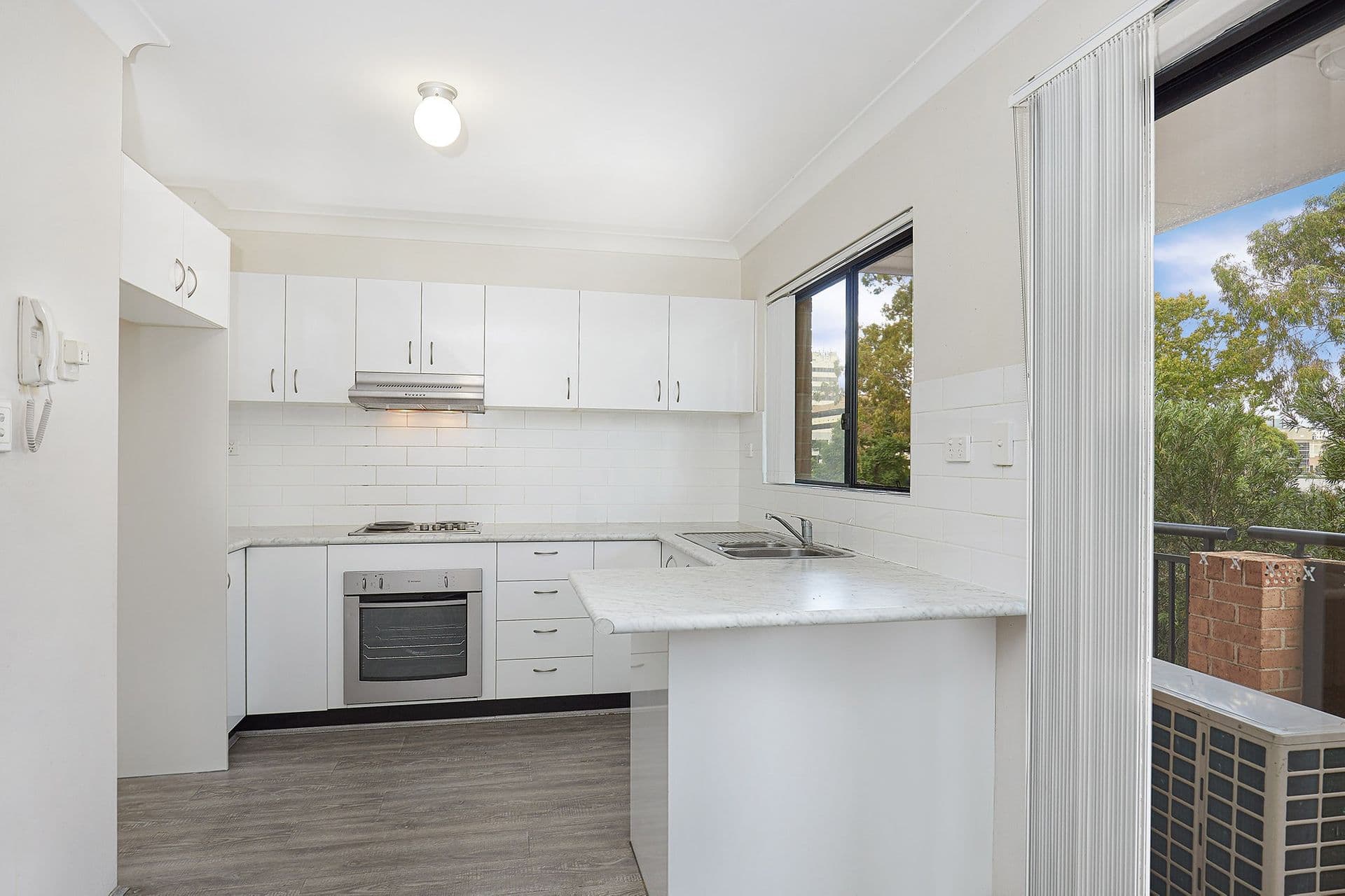 7/114-116 Bigge Street, Liverpool, NSW, 2170, Liverpool - Thumbnail 3