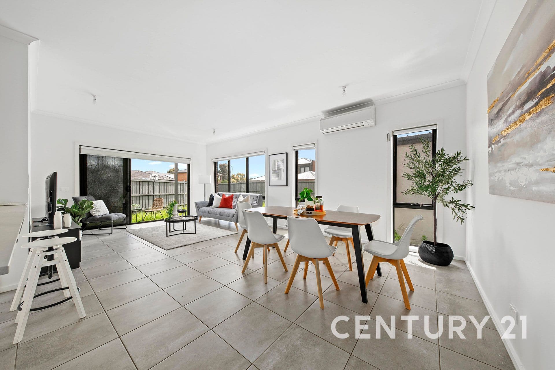 1 Woodbine Street, Pakenham, VIC, 3810, Pakenham - Thumbnail 5