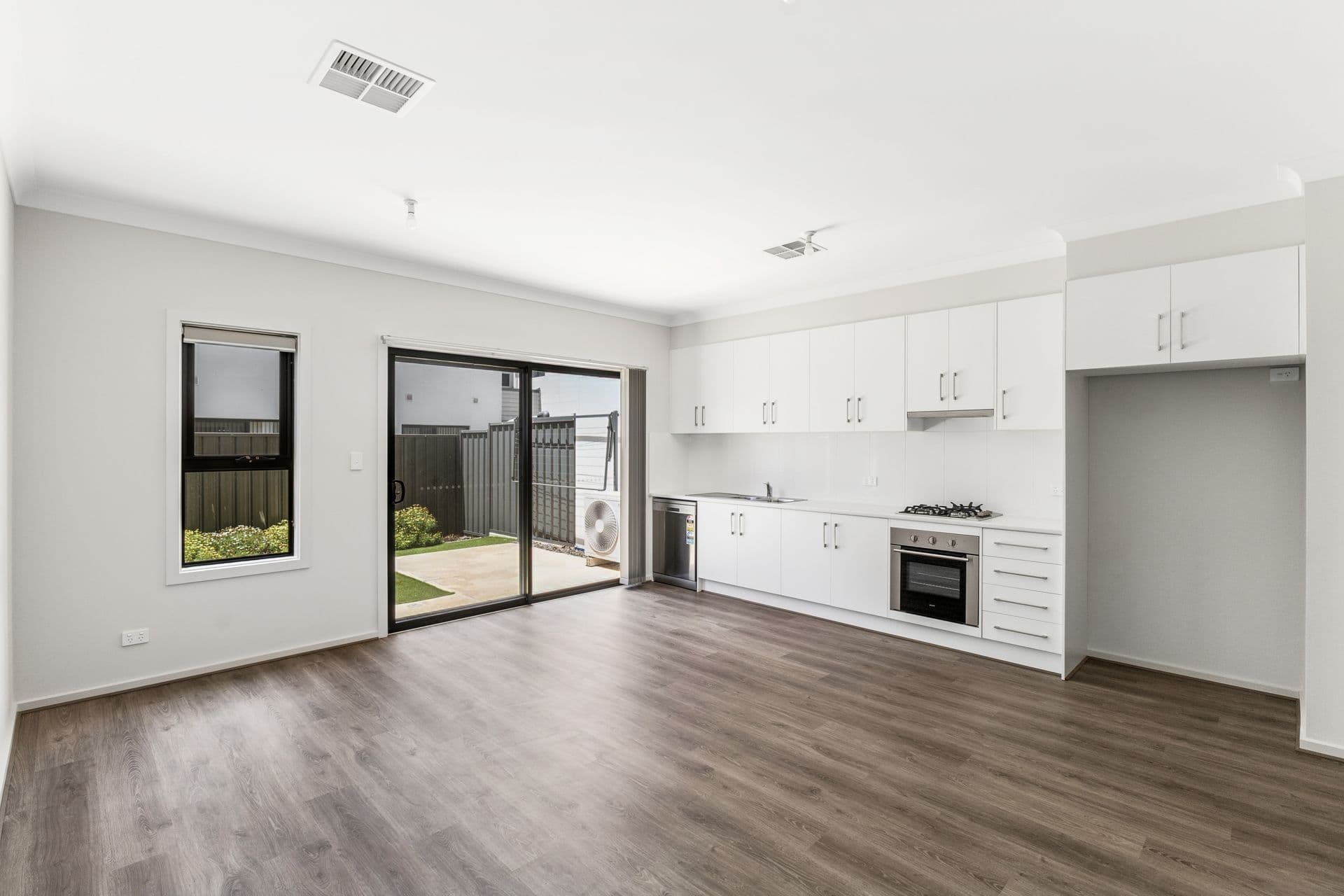 12 Wyong Crescent, Andrews Farm, SA, 5114, Andrews Farm - Thumbnail 3