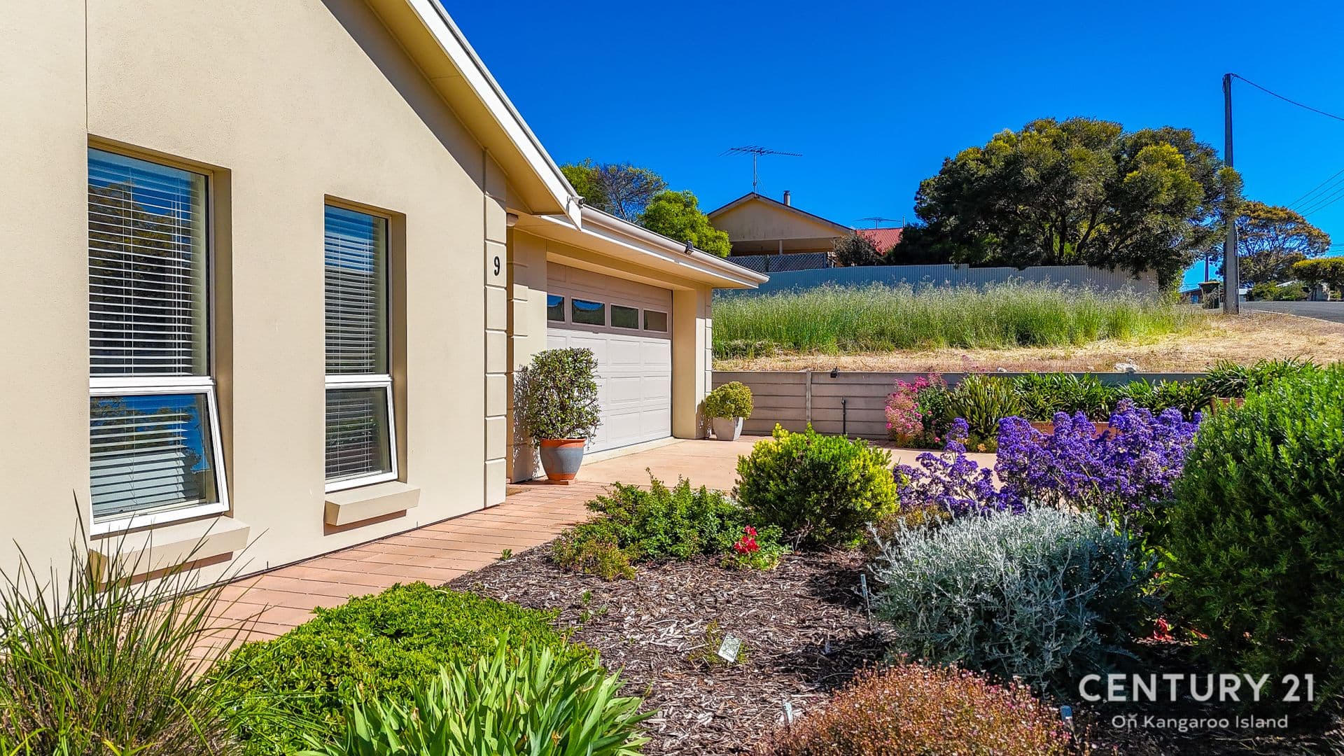 9 Vivonne Avenue, Kingscote, SA, 5223, Kingscote - Thumbnail 2