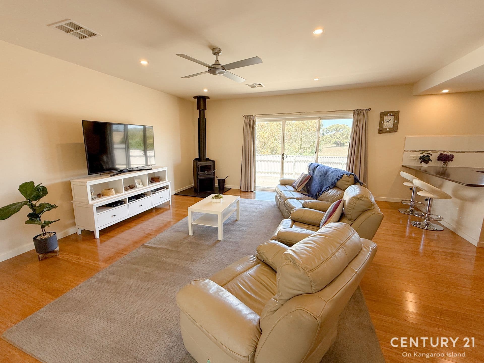 9 Vivonne Avenue, Kingscote, SA, 5223, Kingscote - Thumbnail 7