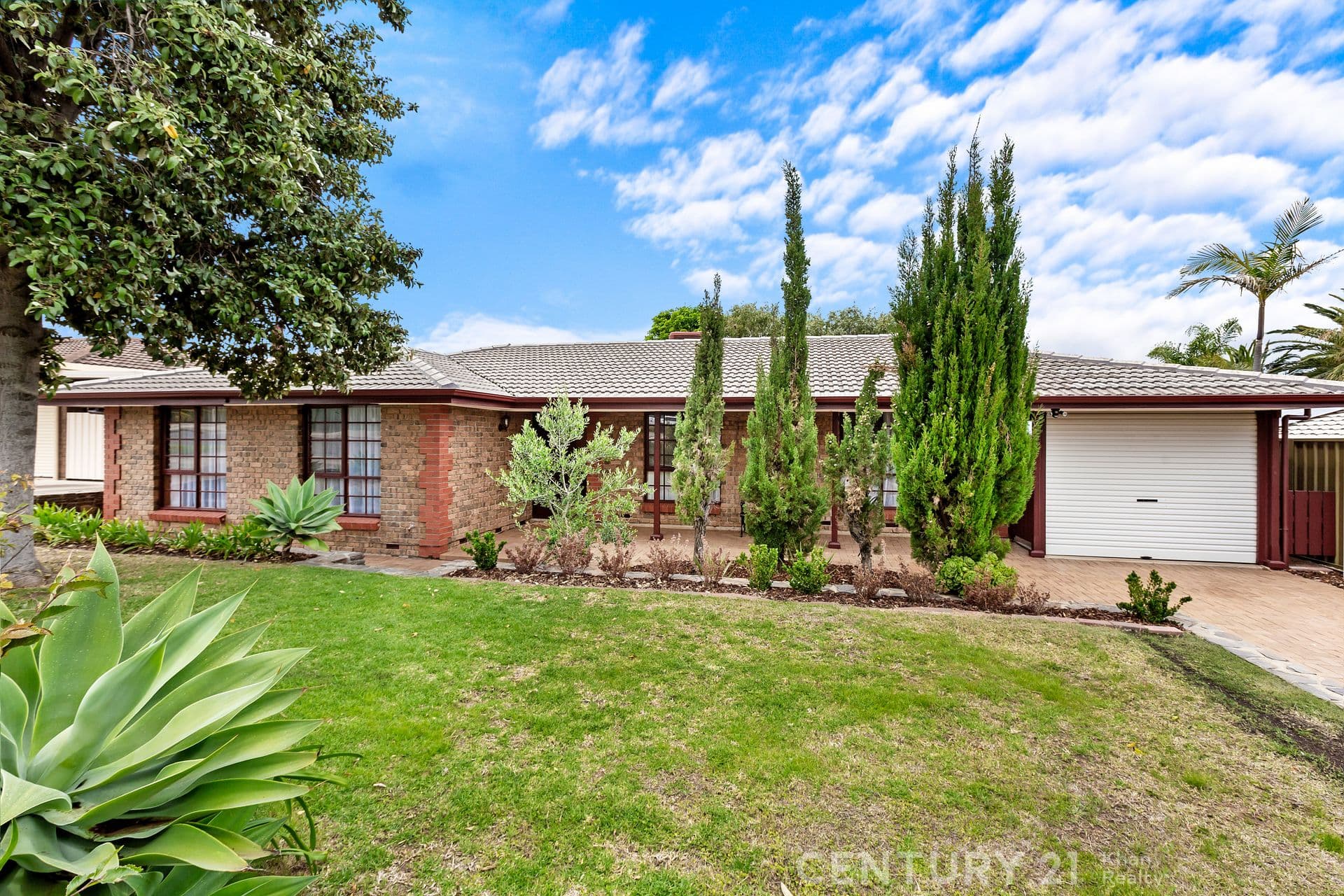 36 Lerunna Avenue, Hallett Cove, SA, 5158, Hallett Cove - Image 1