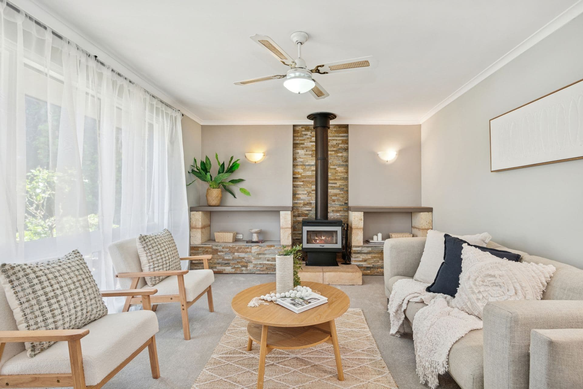 13 Dalkeith Avenue, Morphett Vale, SA, 5162, Morphett Vale - Thumbnail 2