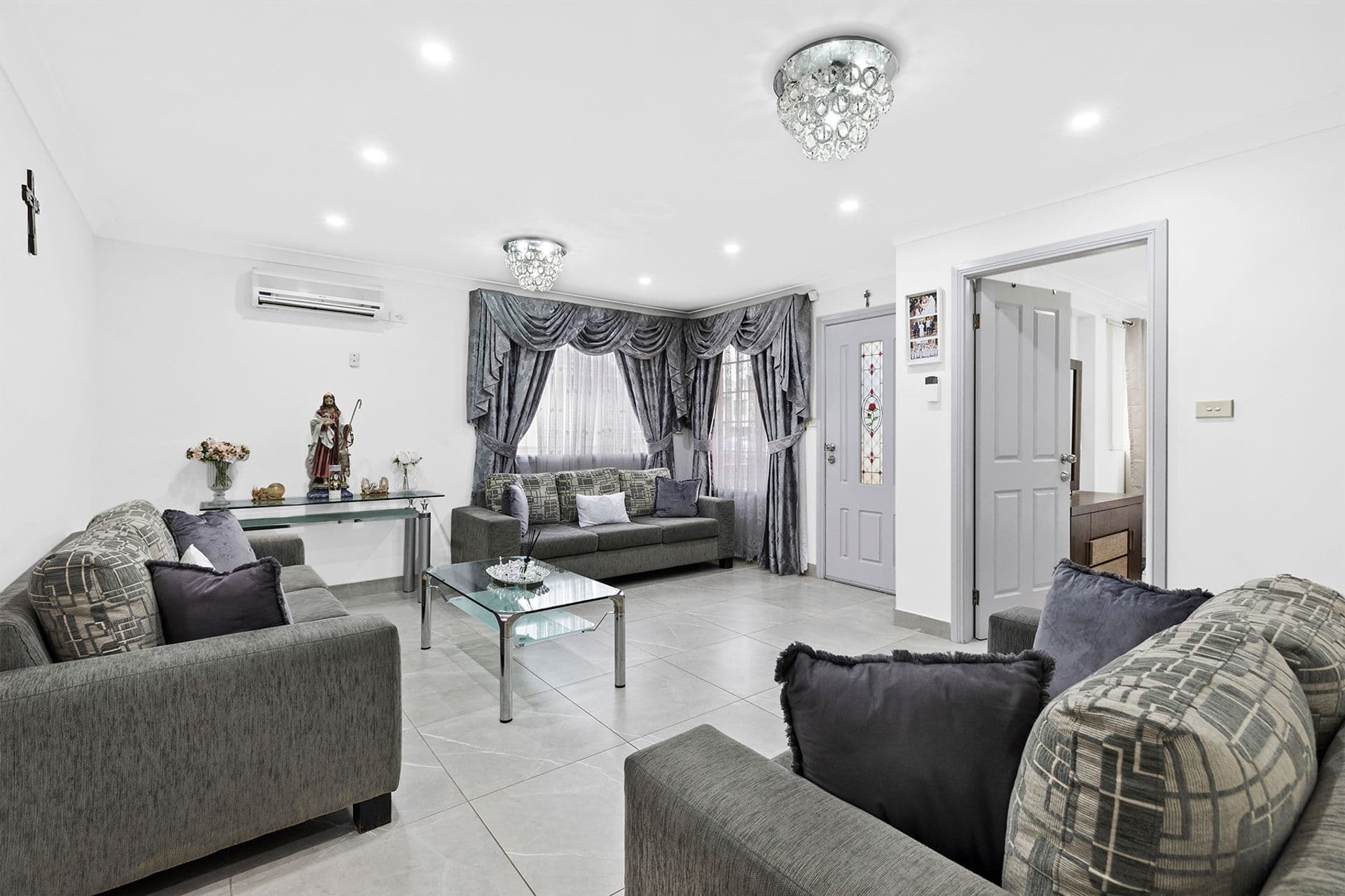 67 Evans Street, Fairfield Heights, NSW, 2165, Fairfield Heights - Thumbnail 2