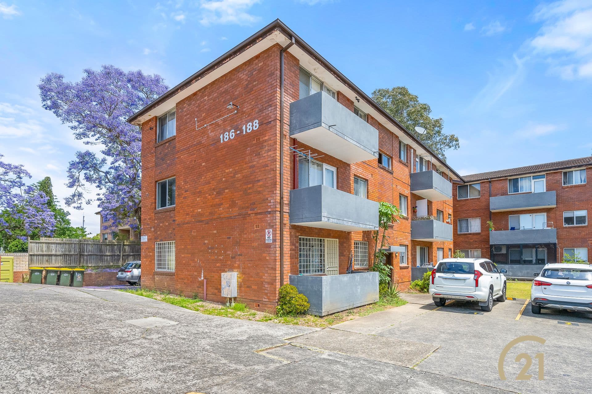 12/186-188 Sandal Crescent, Carramar, NSW, 2163, Carramar - Thumbnail 2