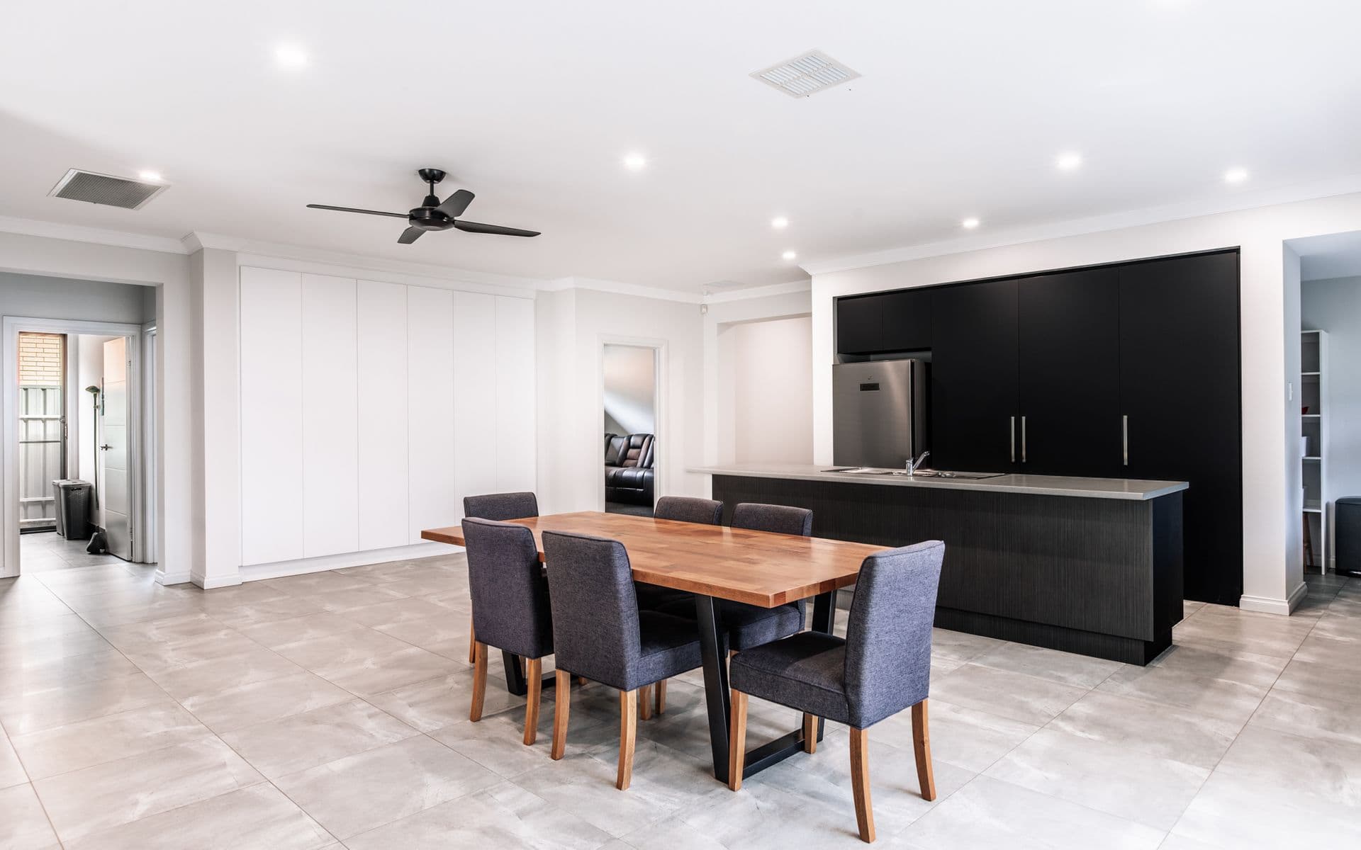 207 Frome Street, Adelaide, SA, 5000, Salisbury East - Thumbnail 4