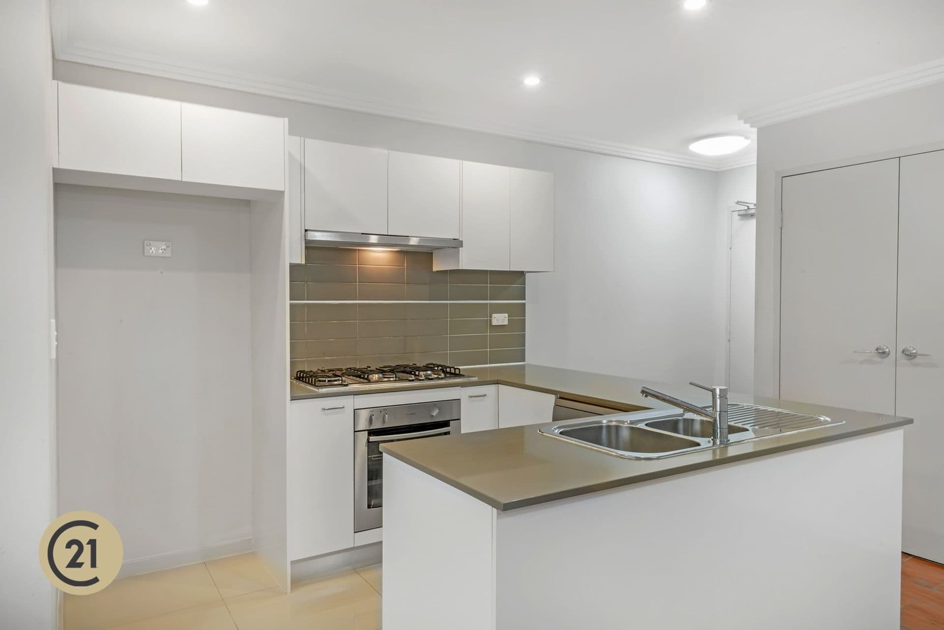 20 Castle Hill Road, West Pennant Hills, NSW, 2125, Holroyd - Thumbnail 4